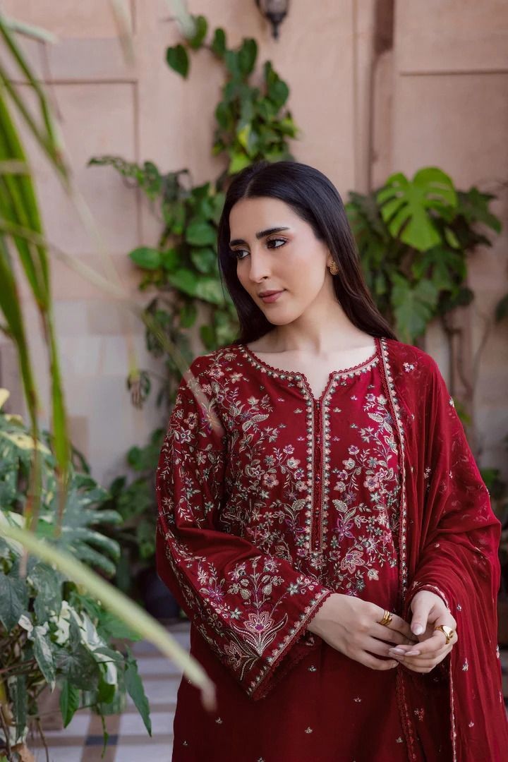 Fiddani Unstitched Pakistani Embroidered Lawn 3PC Suit Cotton Net Dupatta