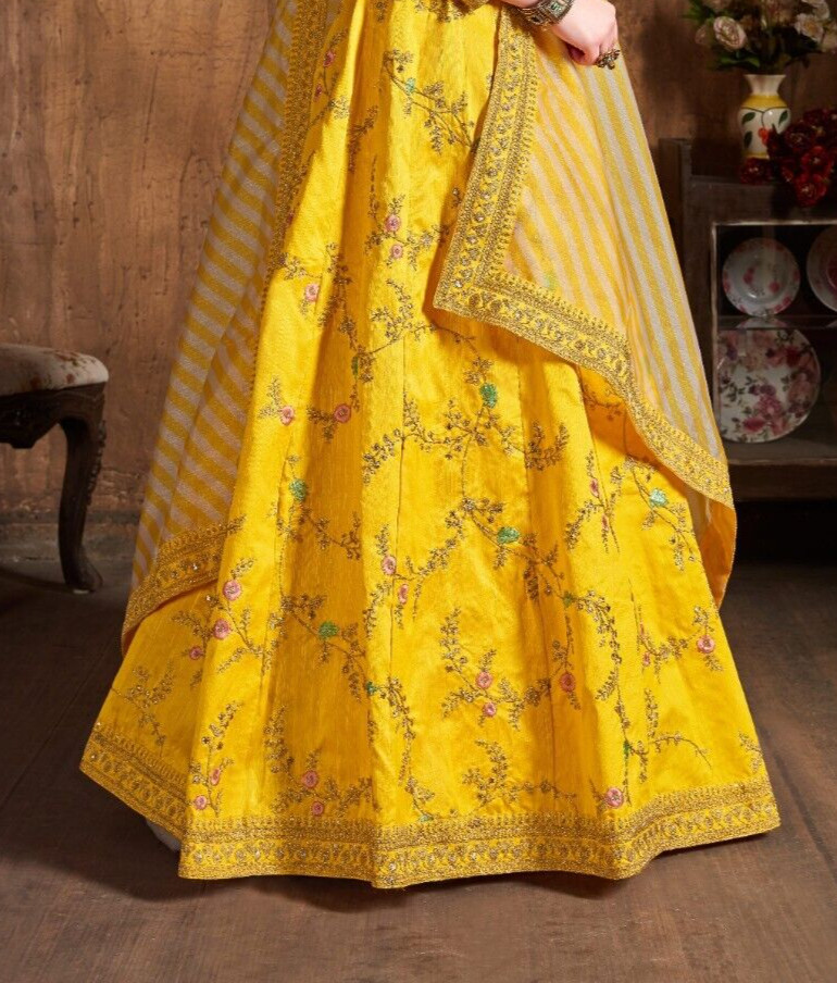 Yellow Color Mulberry Silk Lehenga Choli With Organza Dupatta For Reception Wear