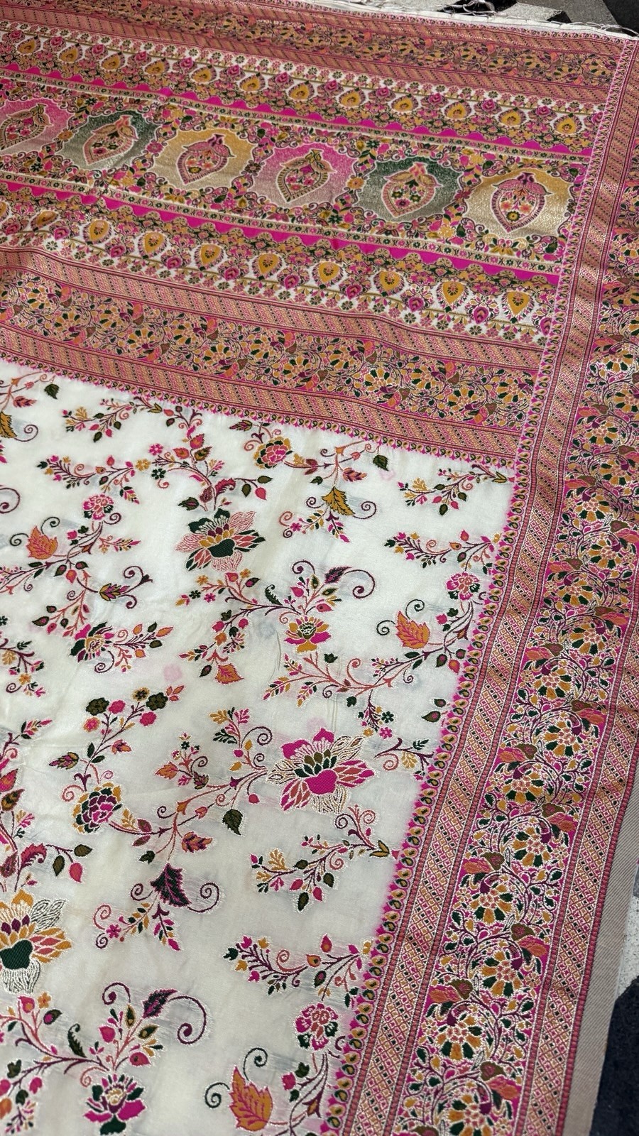 Pashmina Silk Saree – Ivory Floral Weave, Rich Pink Border, Indian Ethnic Wear