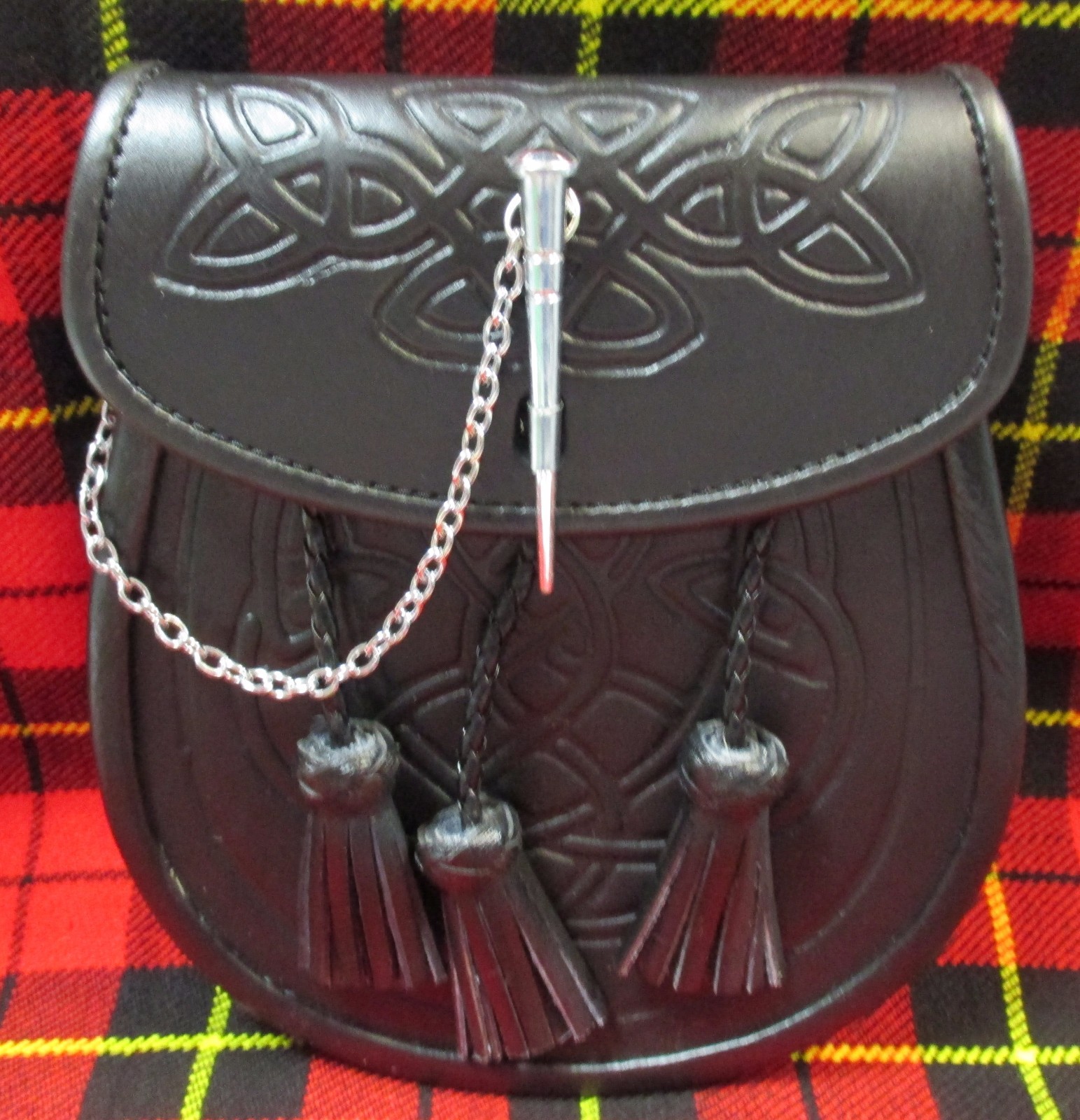 Black 3 Tassel Leather Sporran with Pin Closure for Kilts Includes Chain Belt