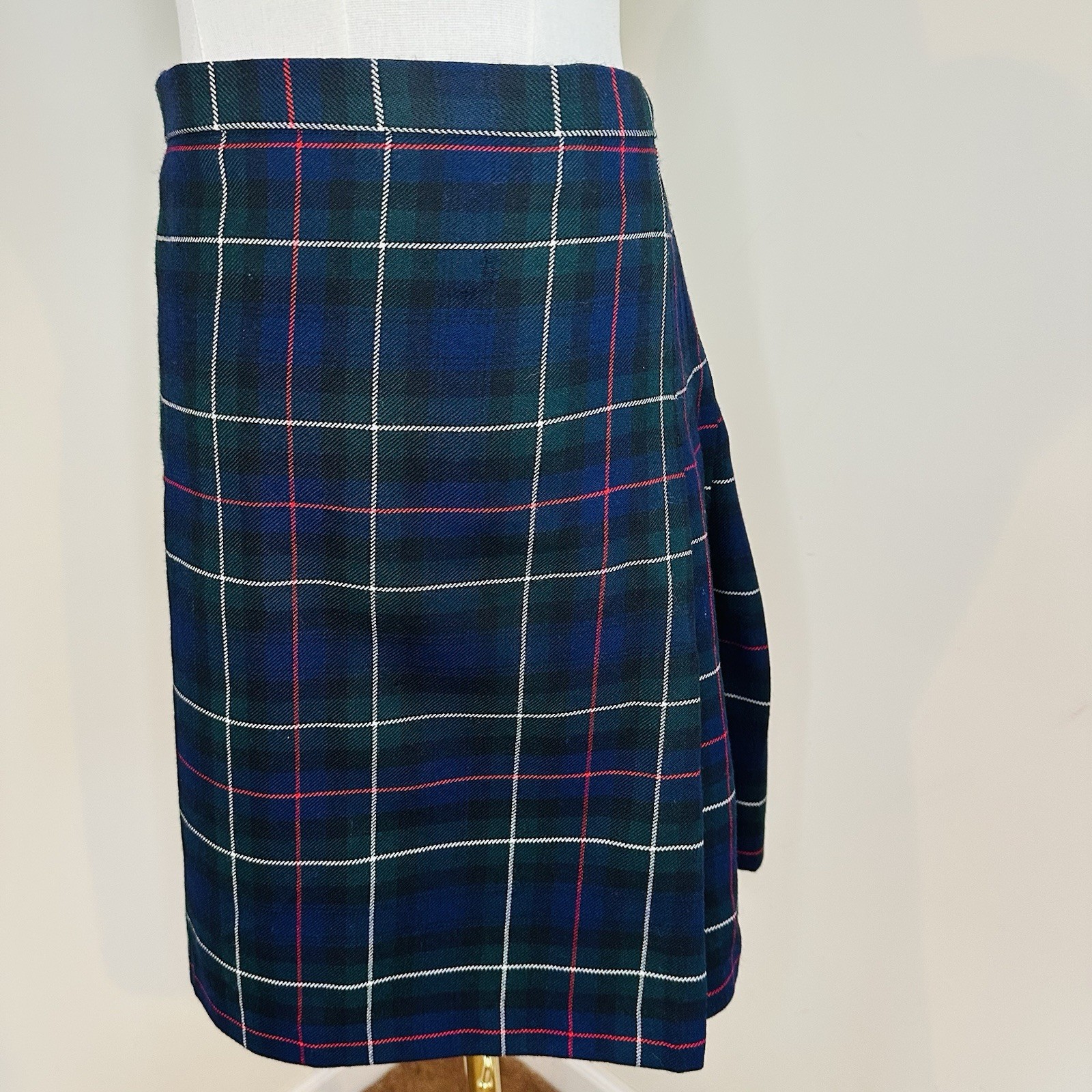 Vintage Hector Russell Tartan Kilt Skirt Made in Scotland Pure New Wool 26 Waist