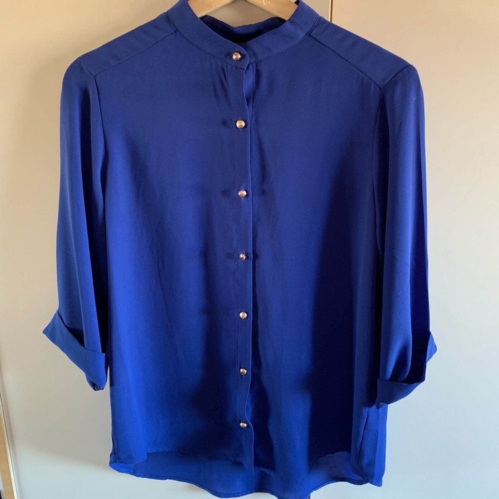 Forever 21 chiffon blouse gold buttons
