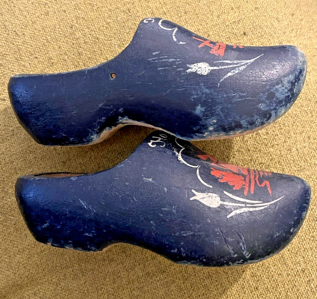 Vintage St Maarten Hand Painted Wooden Clogs Caribbean Souvenir Blue Pair