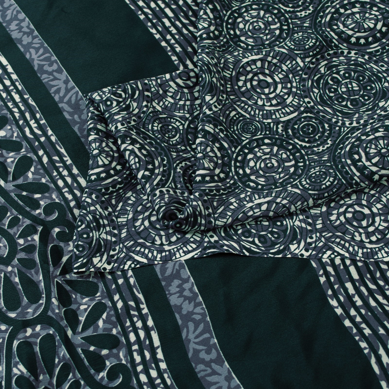 Sanskriti Vintage Sarees Gray & Green Moss Crepe Floral Printed 6+Yd Fabric Sari