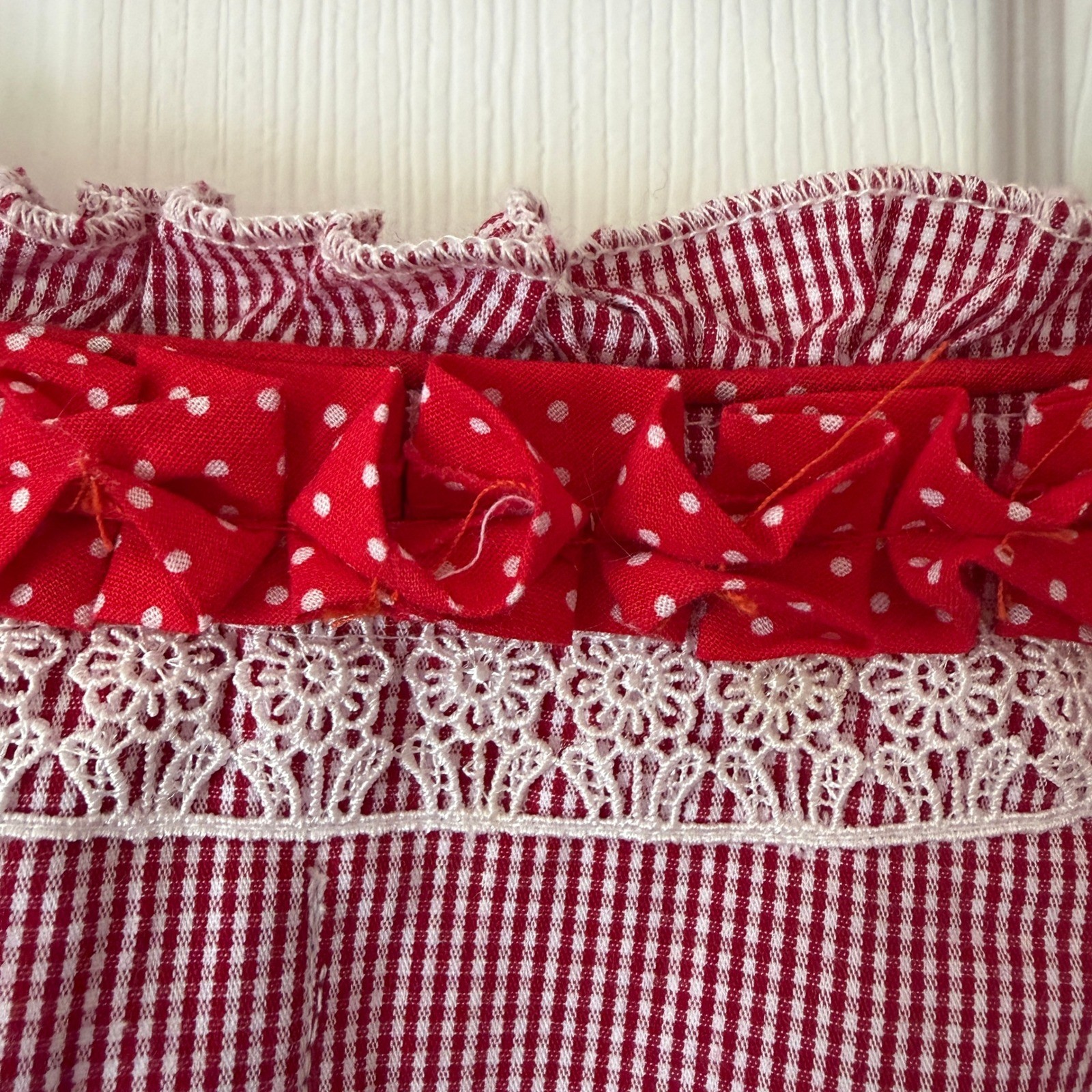 GloryStar Bavarian Red Gingham Dirndl Dress Lace Heart Buttons Oktoberfest Large