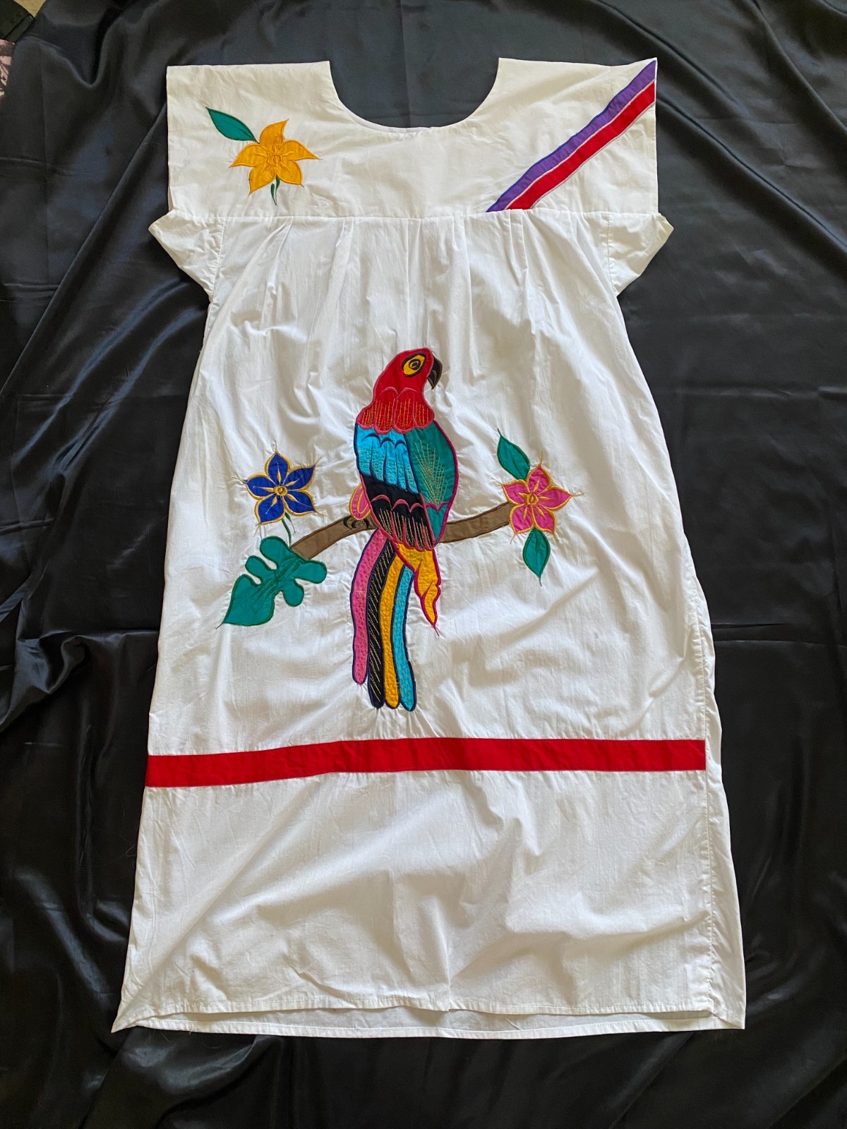 Vintage White Mexican MuuMuu Kaftan Parrot Floral Colorful Handmade S/M Unique