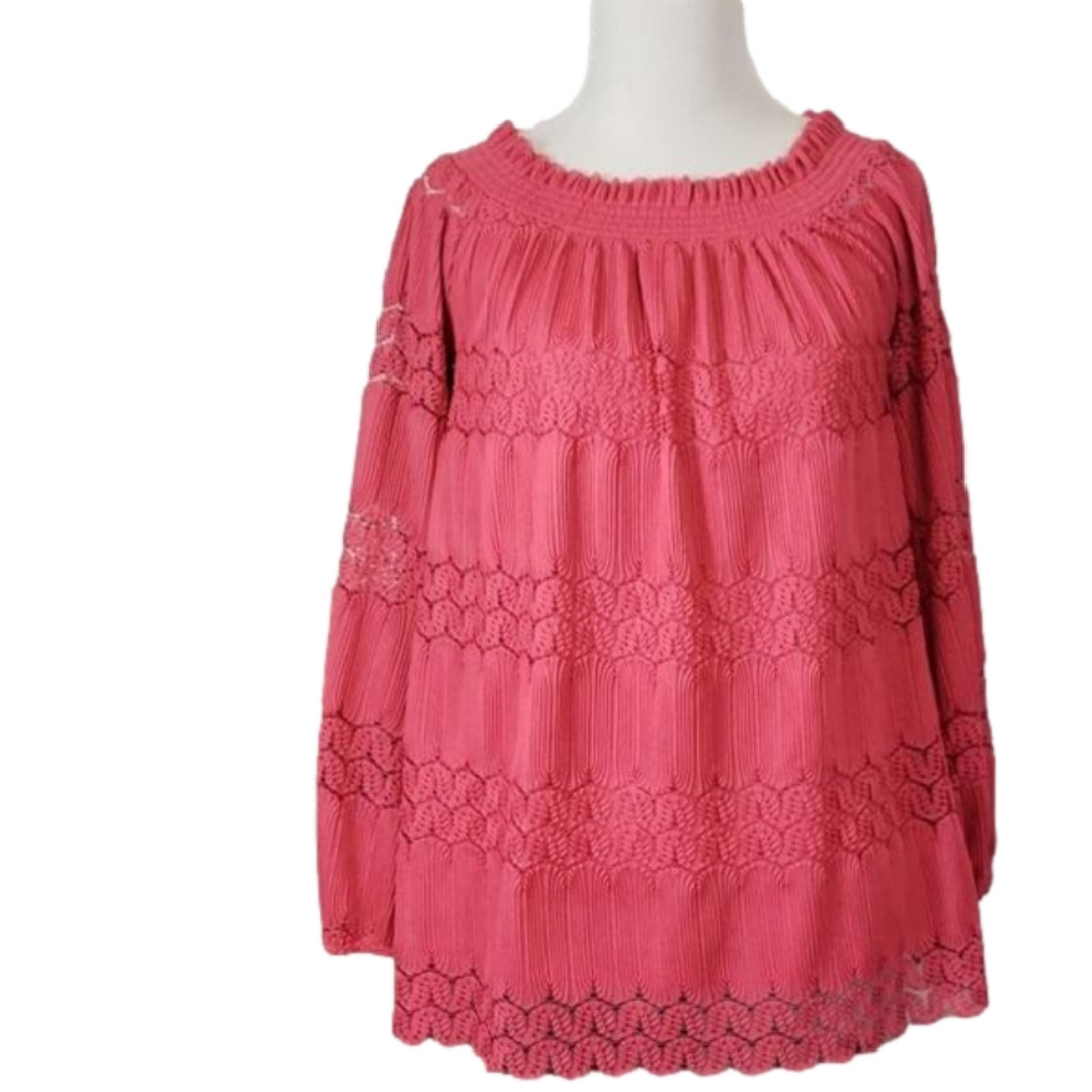 Cupid pink blouse can make off shoulder
