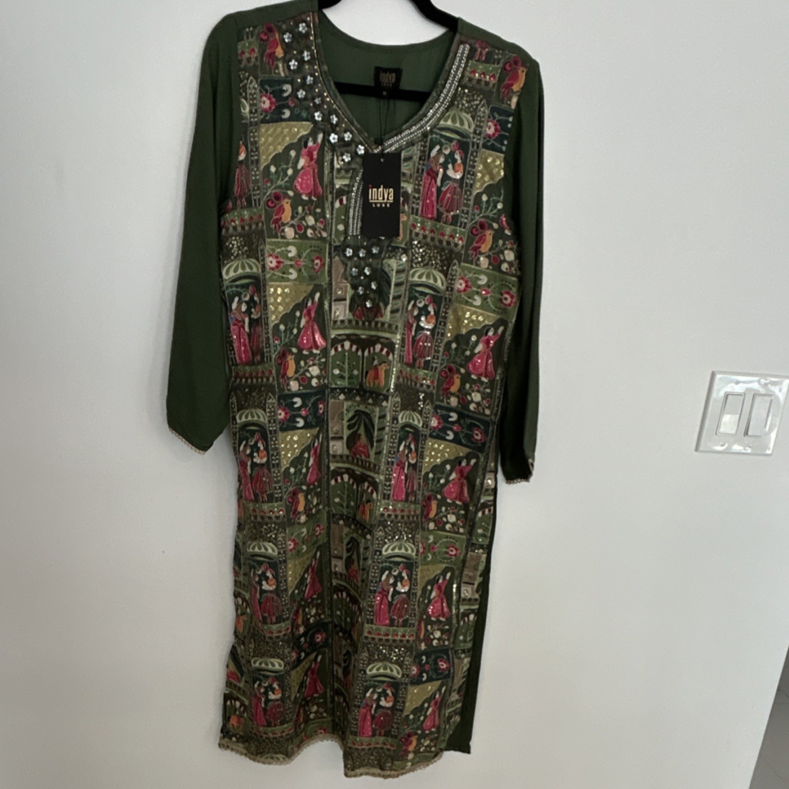 Indya Luxe Green Embellished Kurta/Kurti for Women, Medium, Embroidered Style