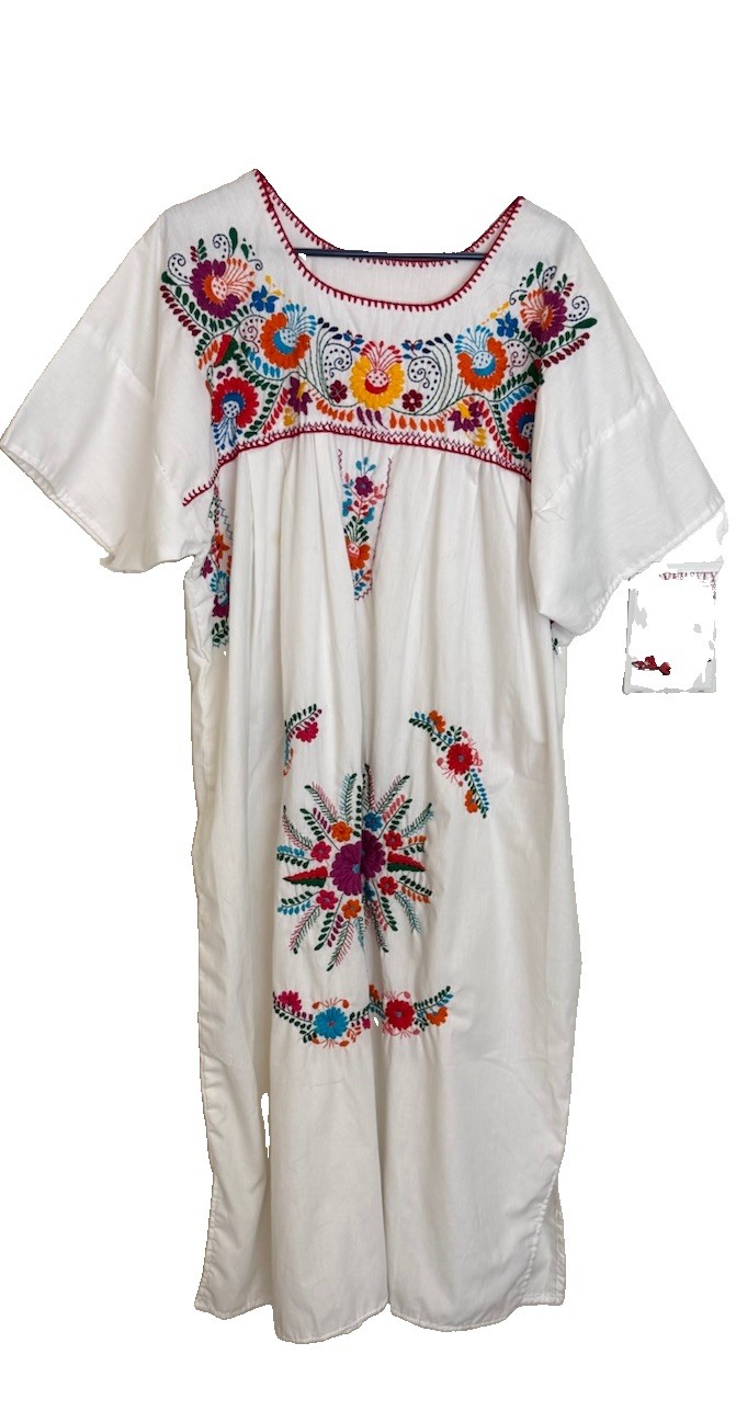 Vtg San Antonino White Hand Embroidered Oaxacan Mexican Traditional Huipil Dress