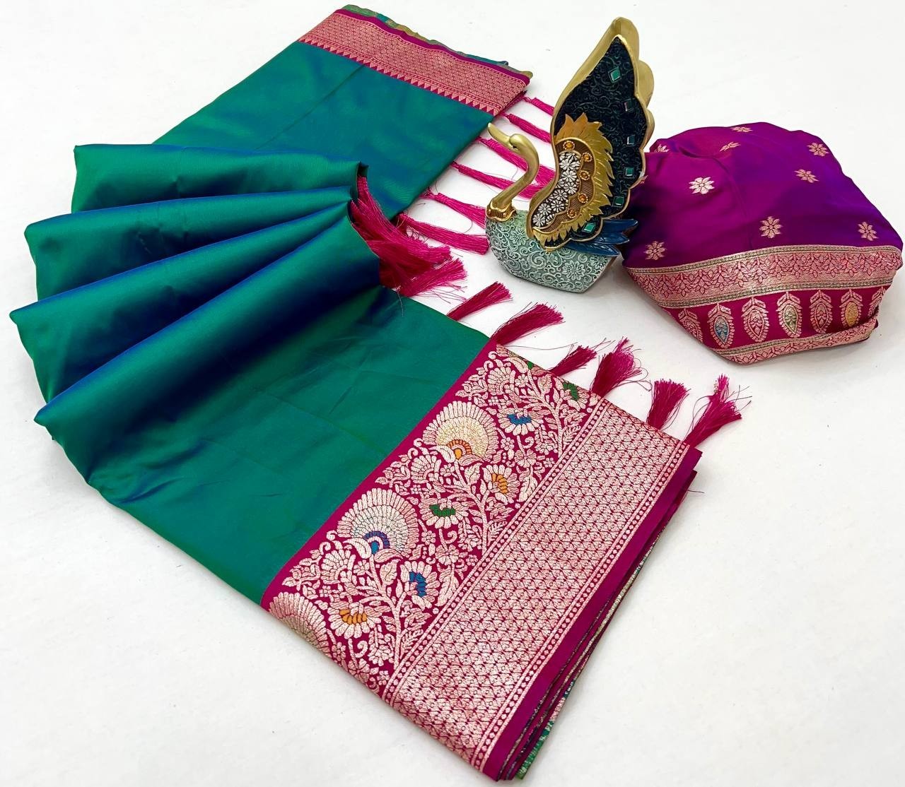New Presenting Soft Silk Saree With Fancy Blouse For Women Festival Wear