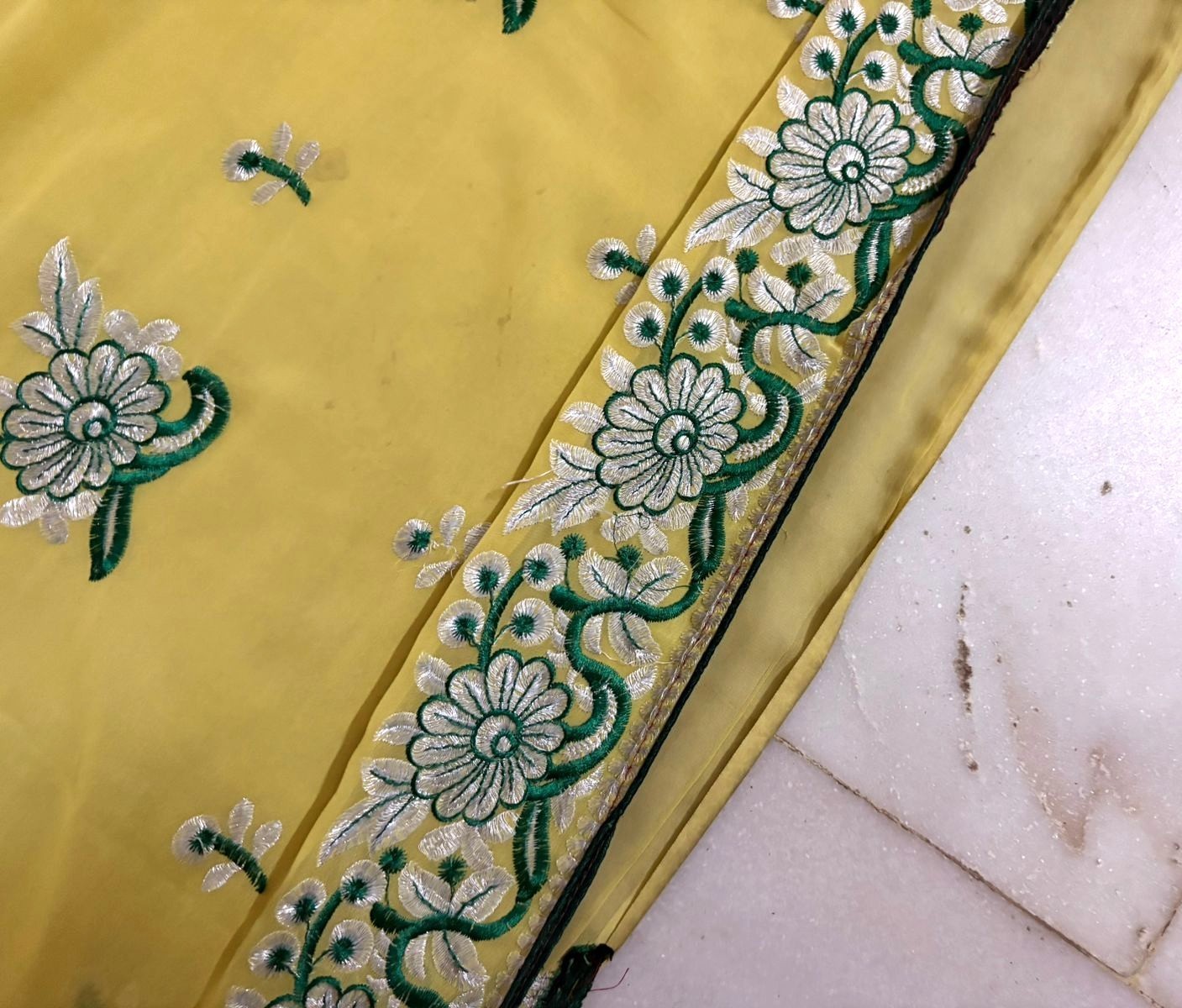 Printed Dress Indian Vintage Fabric Green Curtain Drape 5Y Sari Home Decor 5YD