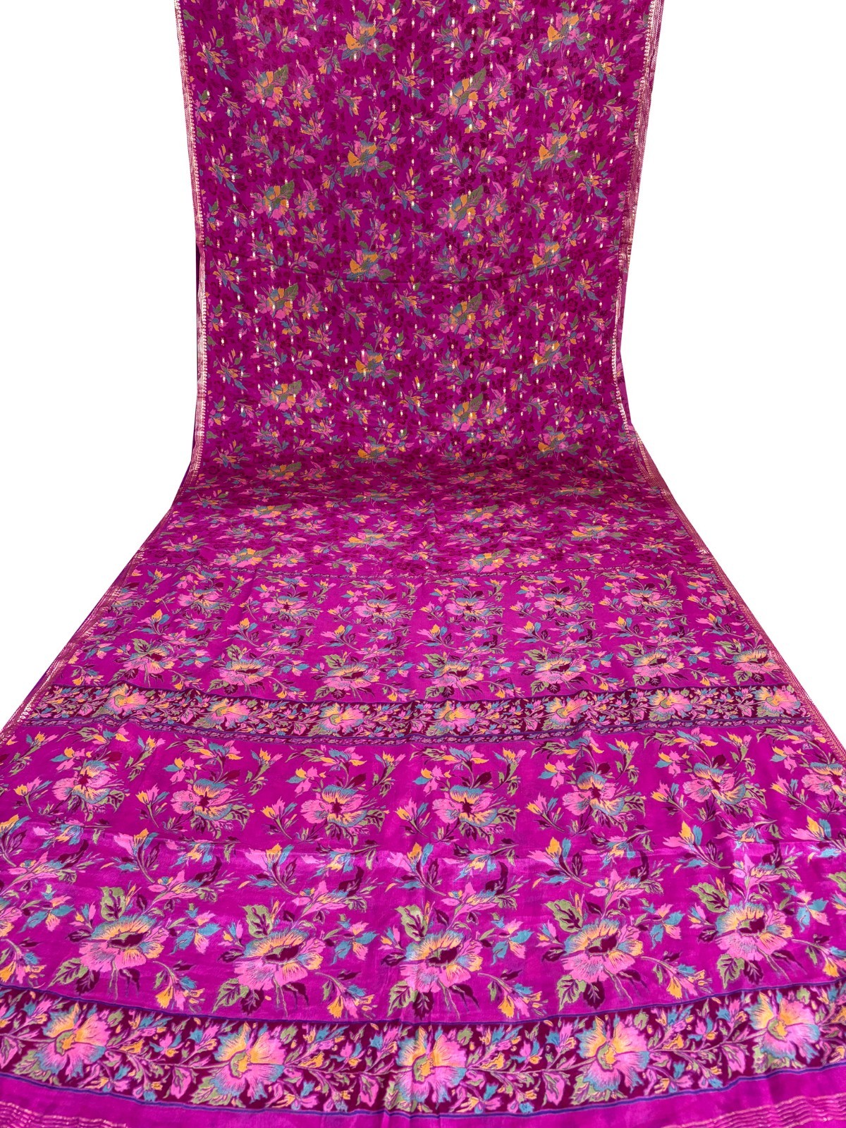 Vintage Chiffon Silk Saree, Lightweight Fabric for DIY & Sewing CS1202