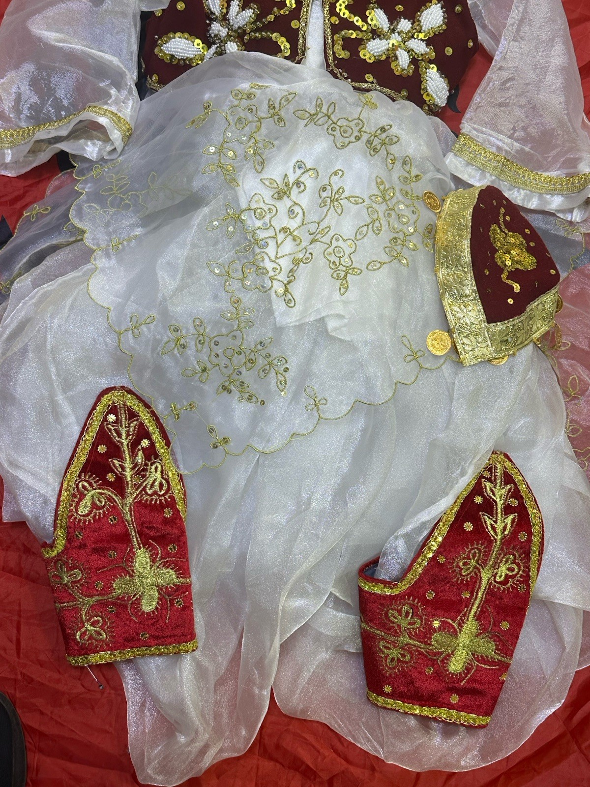 NEW ALBANIAN TRADITIONAL POPULAR FOLK COSTUME SUIT GIRLS-6-8 YEARS-HANDMADE-R