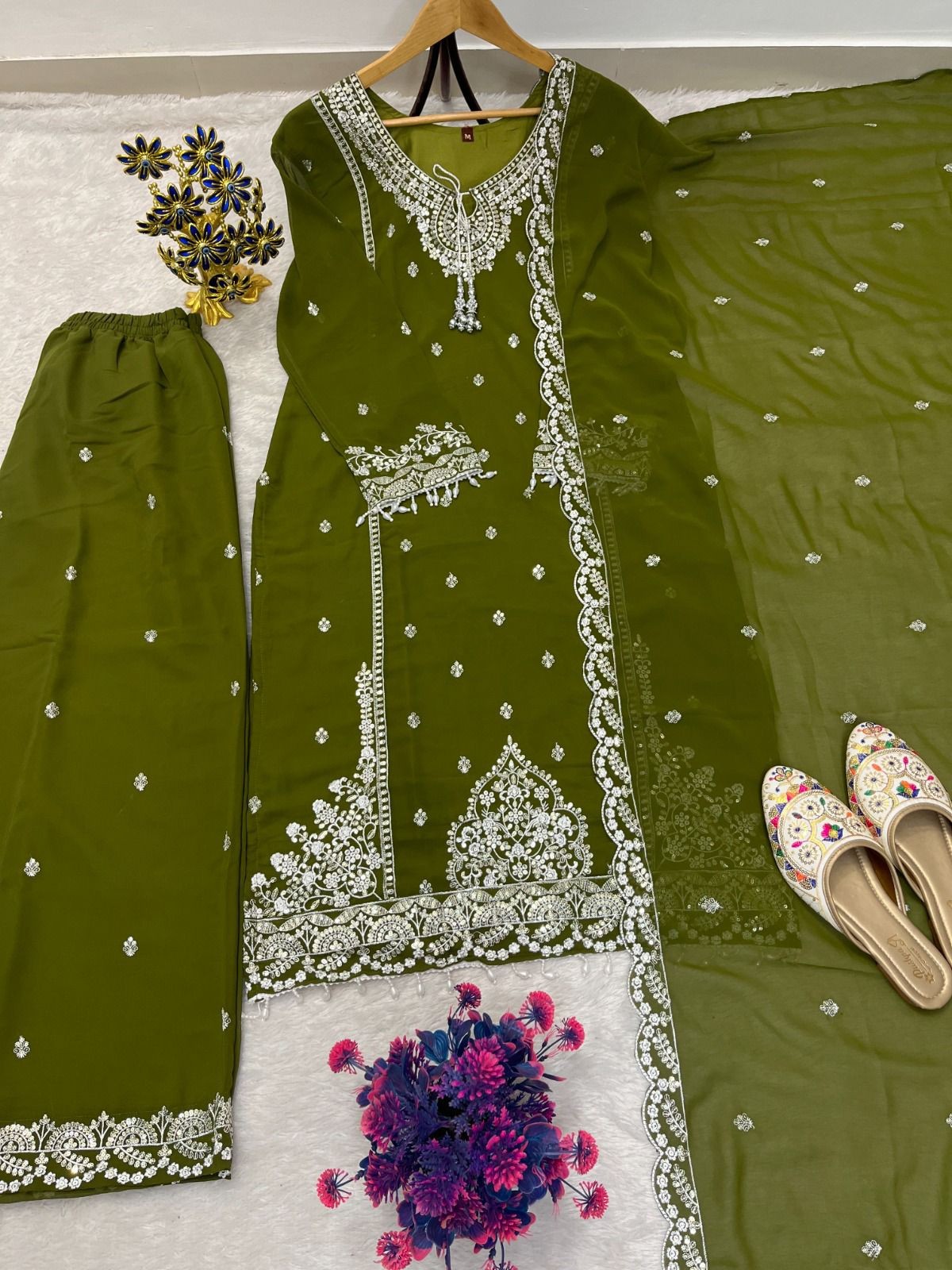 LEHENGA CHOLI INDIAN BOLLYWOOD WEDDING PARTY PAKISTANI WEAR READYMADE