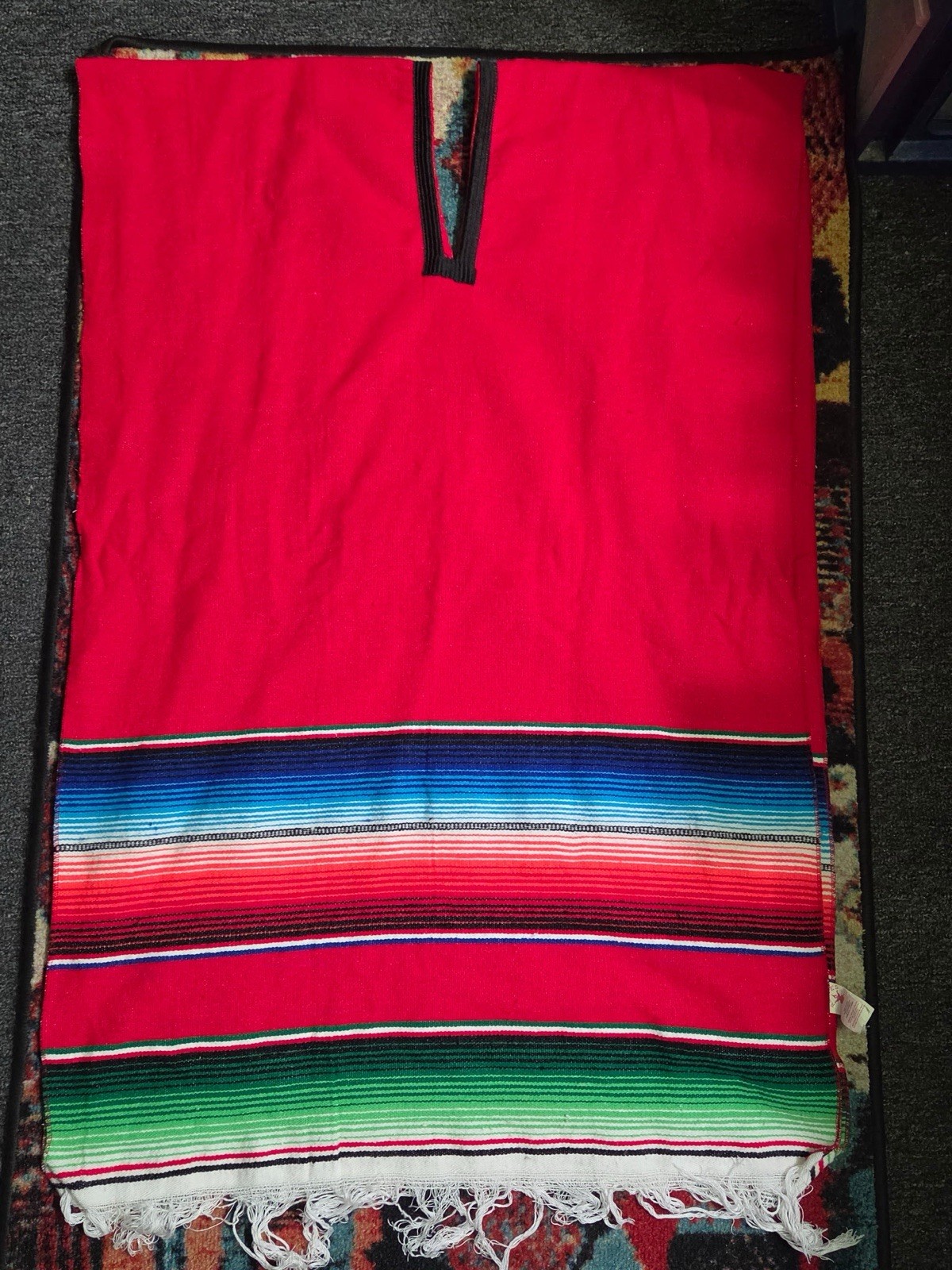 Rubie’s Hombre Adult Standard Red Serape Poncho Costume Fringe Made in Mexico