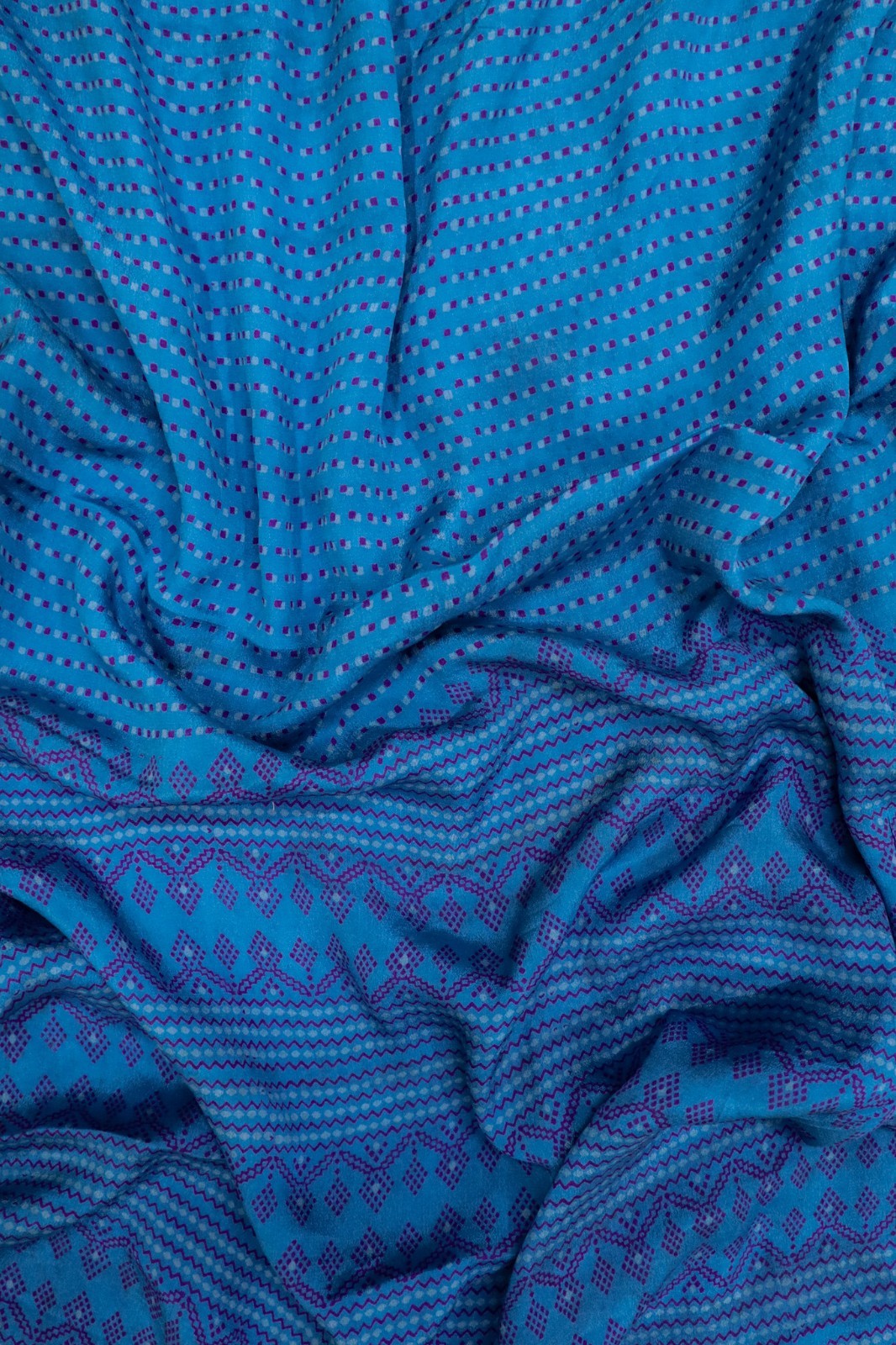 Vintage Chiffon Silk Saree, Lightweight Fabric for DIY & Sewing CS1220