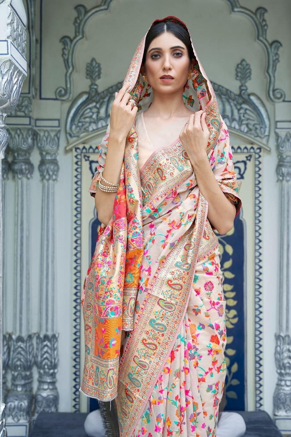 White Kashmiri Kanjivaram Pure Soft Silk Handloom Saree Pure Golden Zari