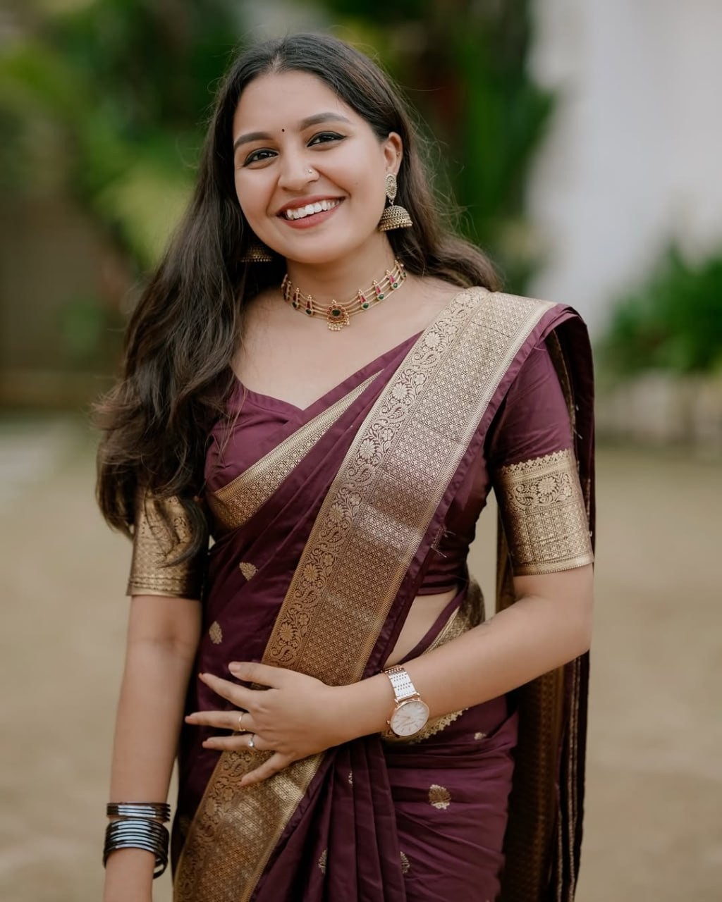Elegant Wine Purple Silk Saree – Traditional Antique Gold Zari Border