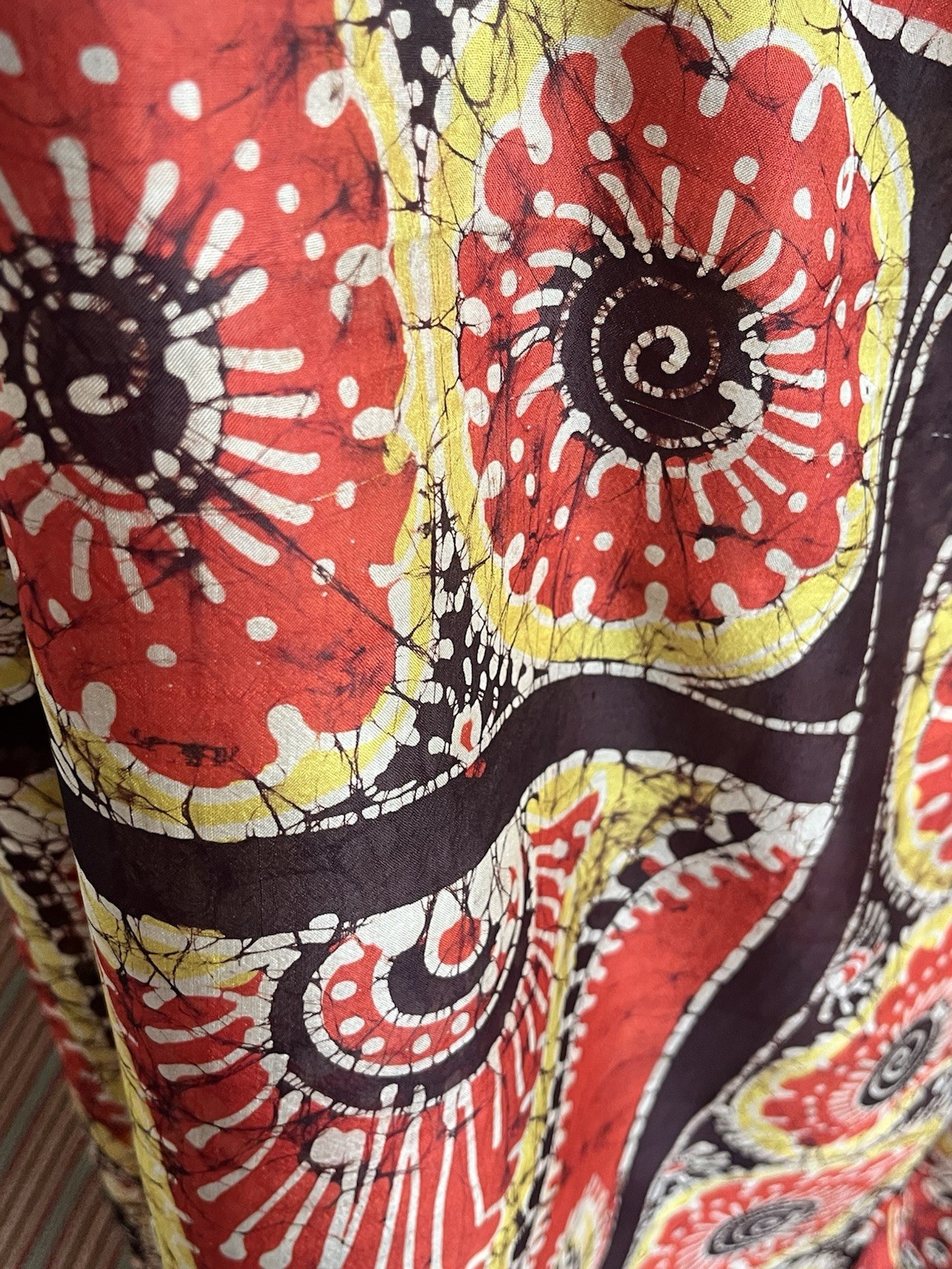 Fabric Red Brown Yellow Ivory 100% Silk Hand Wax Stunning Batik Saree Sari 43″ W