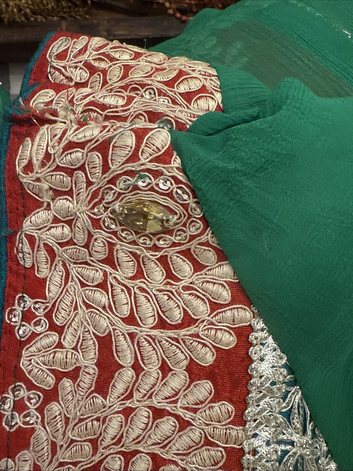 Handmade HEAVYWORK Green Red Embroidery Wedding Saree Sari Dupatta 2 Piece As Is