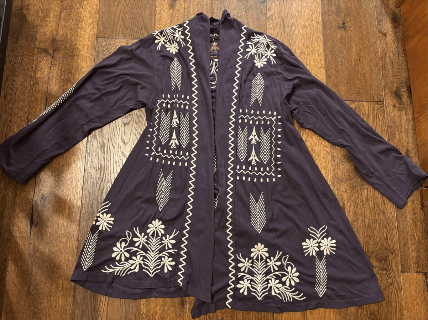 Johnny Was deep purple plum embroidered kimono cardigan jersey cotton L