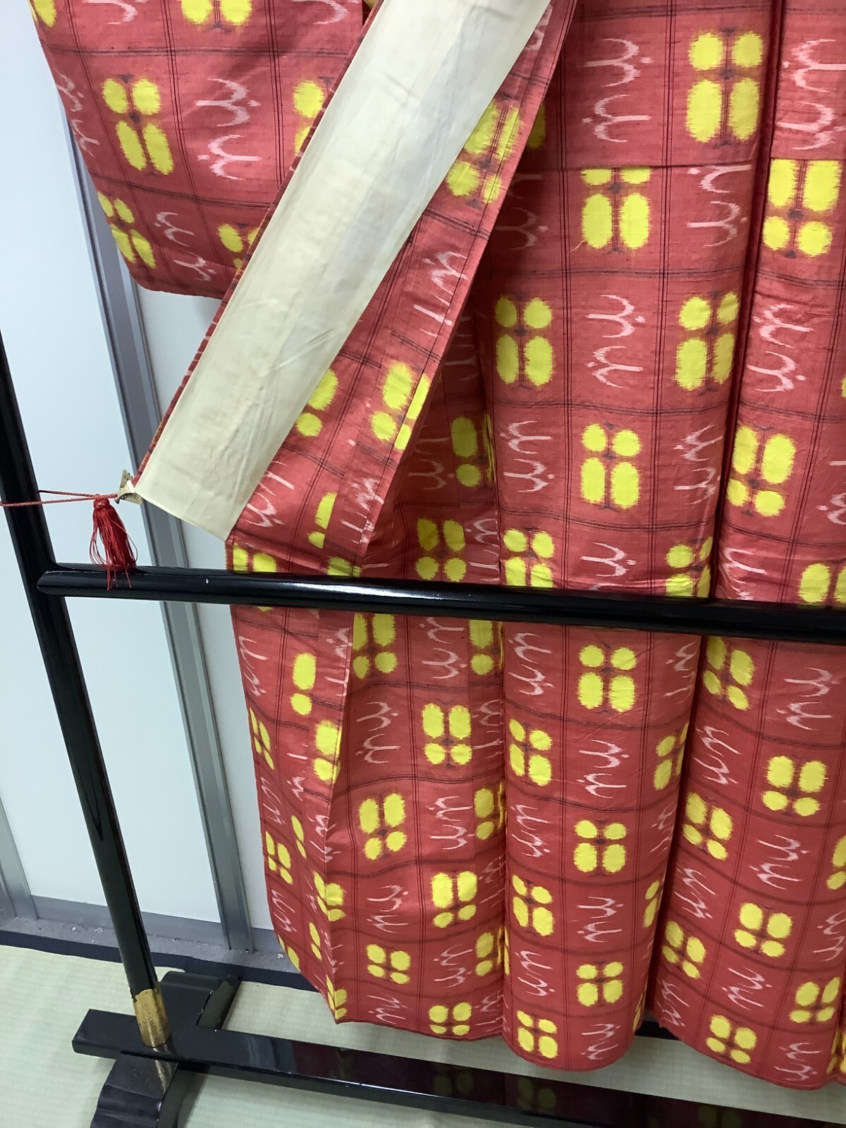 Japanese Vintage Kimono Pure Silk red Tumugi Expensive Dirt Height 62.99in
