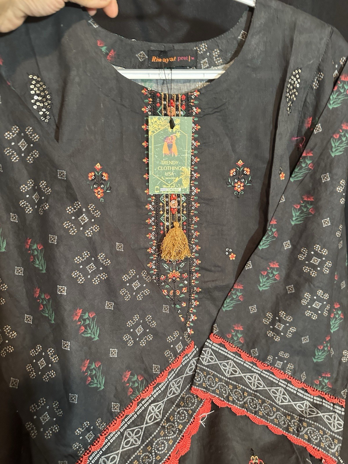 Riwayat Brand Embroidered Lawn / Cotton Shirt / Kurti – 1 Pc – Medium Only -$22