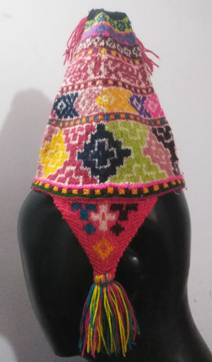 Peruvian Chullo Hat – Unisex Winter Warm Wool Knitted Hat
