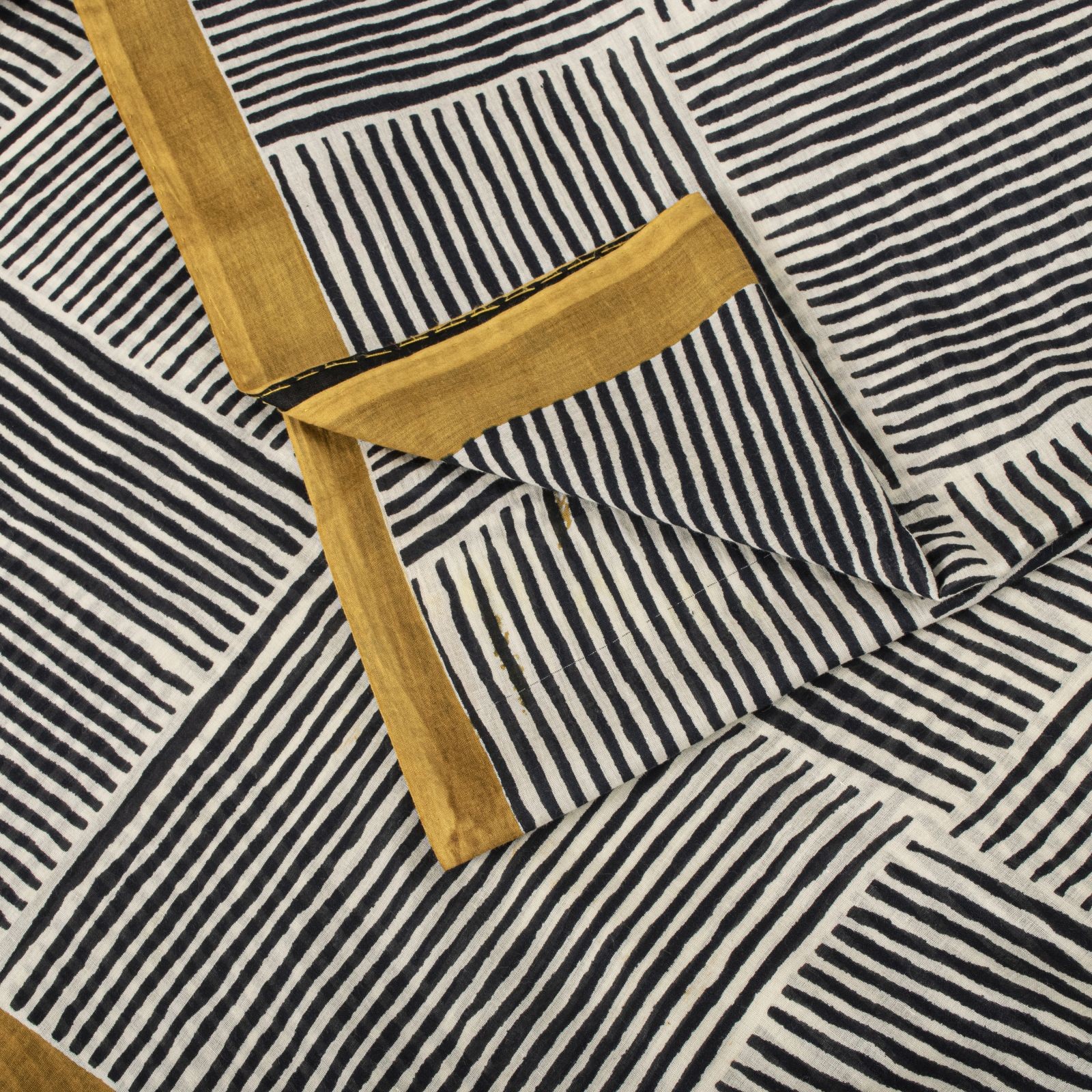 Sanskriti Vintage Saree Black-White Pure Cotton Geometric Print Fabric 5+Yd Sari