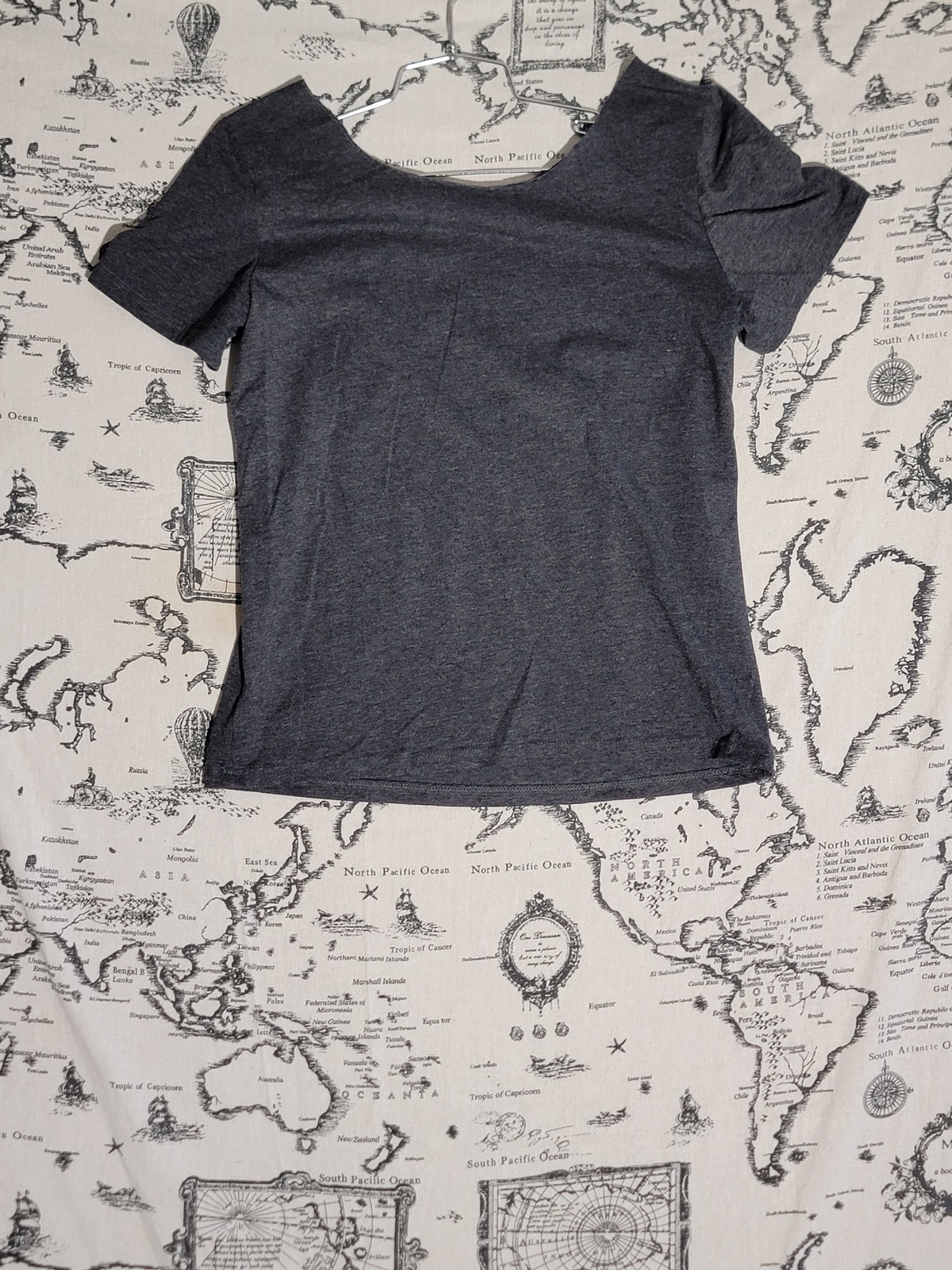 Disney Fairy Castle T-Shirt Women’s Gold Foil Print Short Sleeve Top