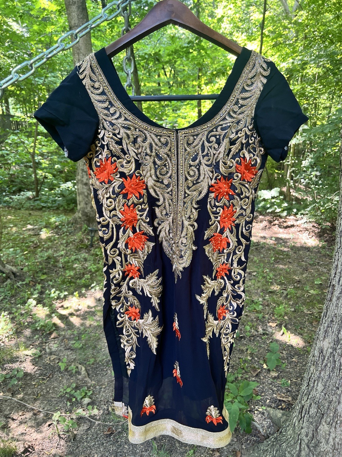 Indian /Pakistani Women Shalwar Kameez Bejeweled Embroidered Navy Red Gold Small