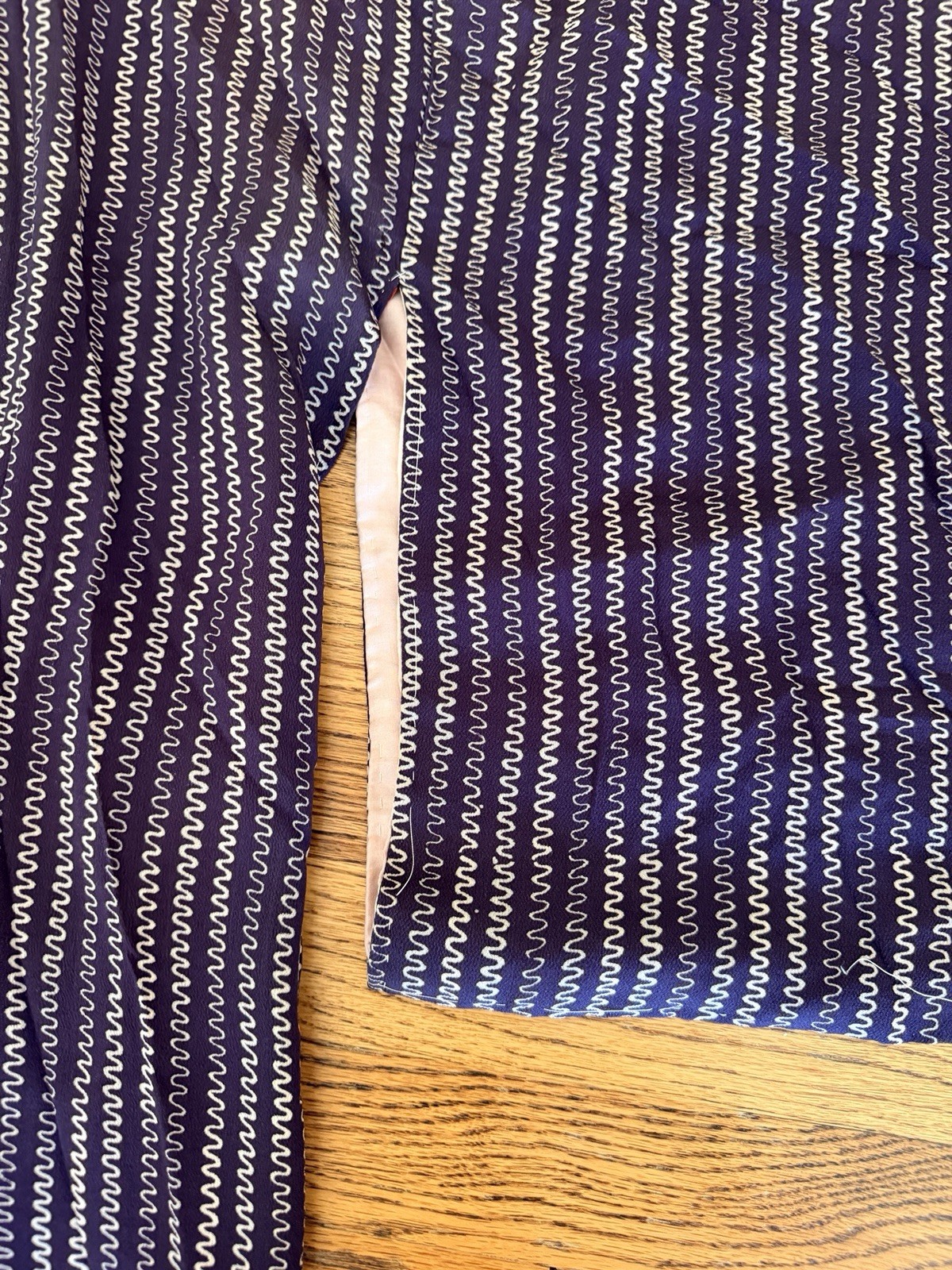 Authentic Vintage Handmade Silk blend Japanese Kimono from Mid Century