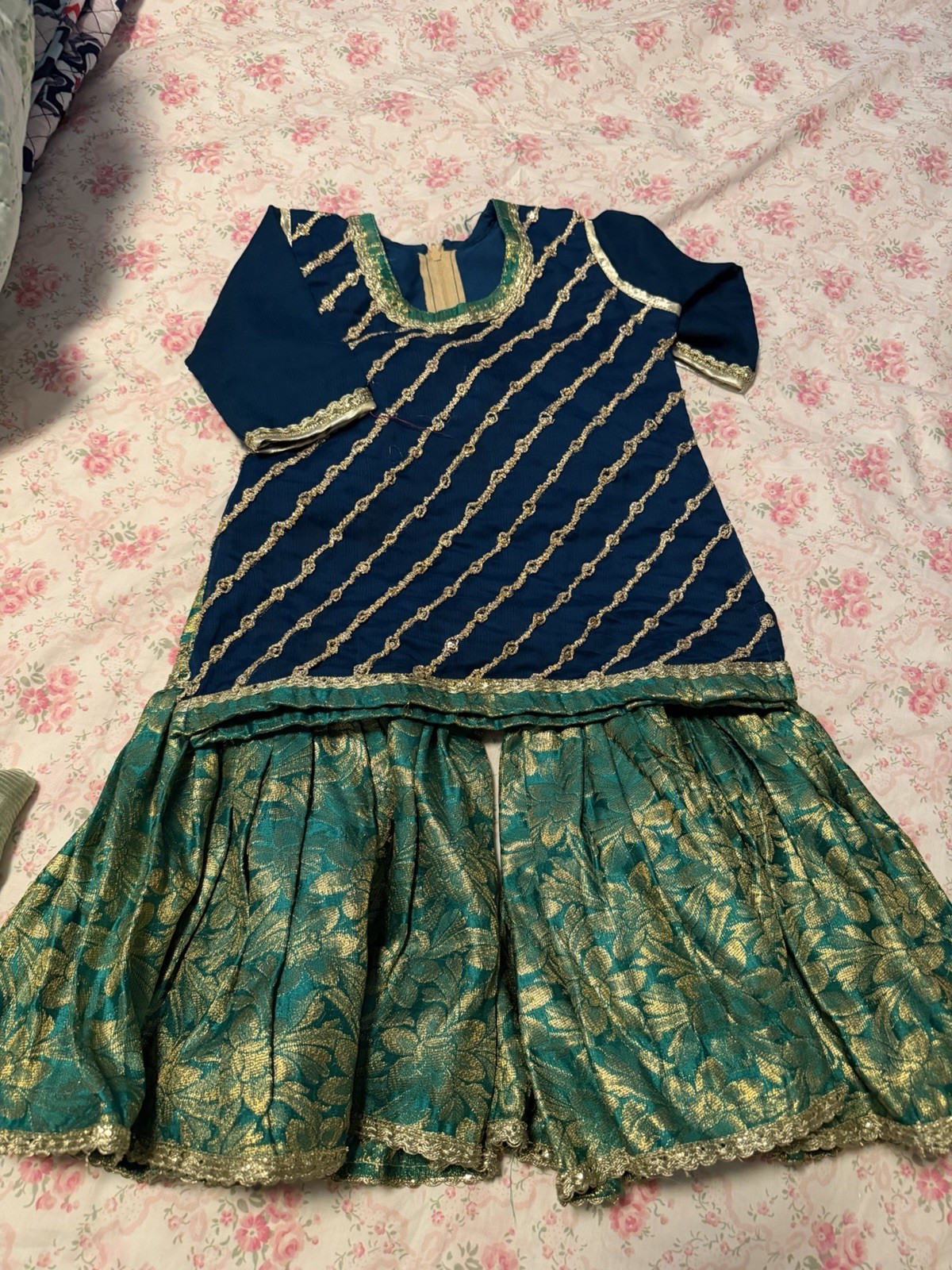 Girls Indian Blue/Green Embellished Embroidered Chiffon Salwar Kameez Set