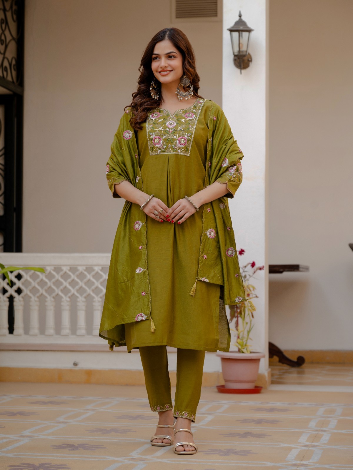 Pakistani Bollywood Salwar Indian Wear Kameez Designer Suit Wedding Gown Party