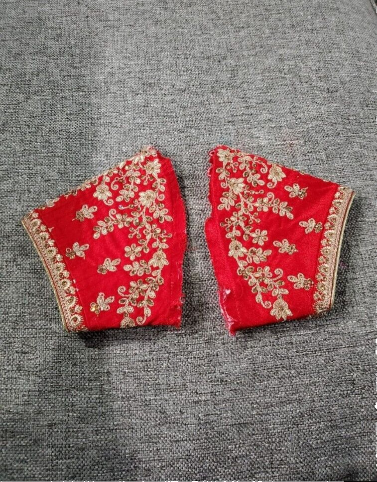 Manyavar Bridal Red Lengha Small Length 41″, Waist 29.5″