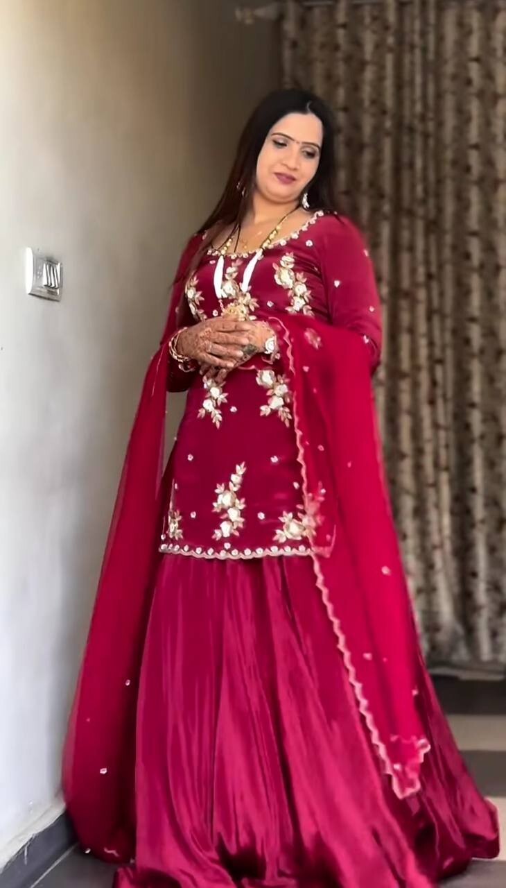DESIGNER LEHENGA TOP INDIAN BOLLYWOOD WEDDING INDIAN PAKISTANI PARTY WEAR