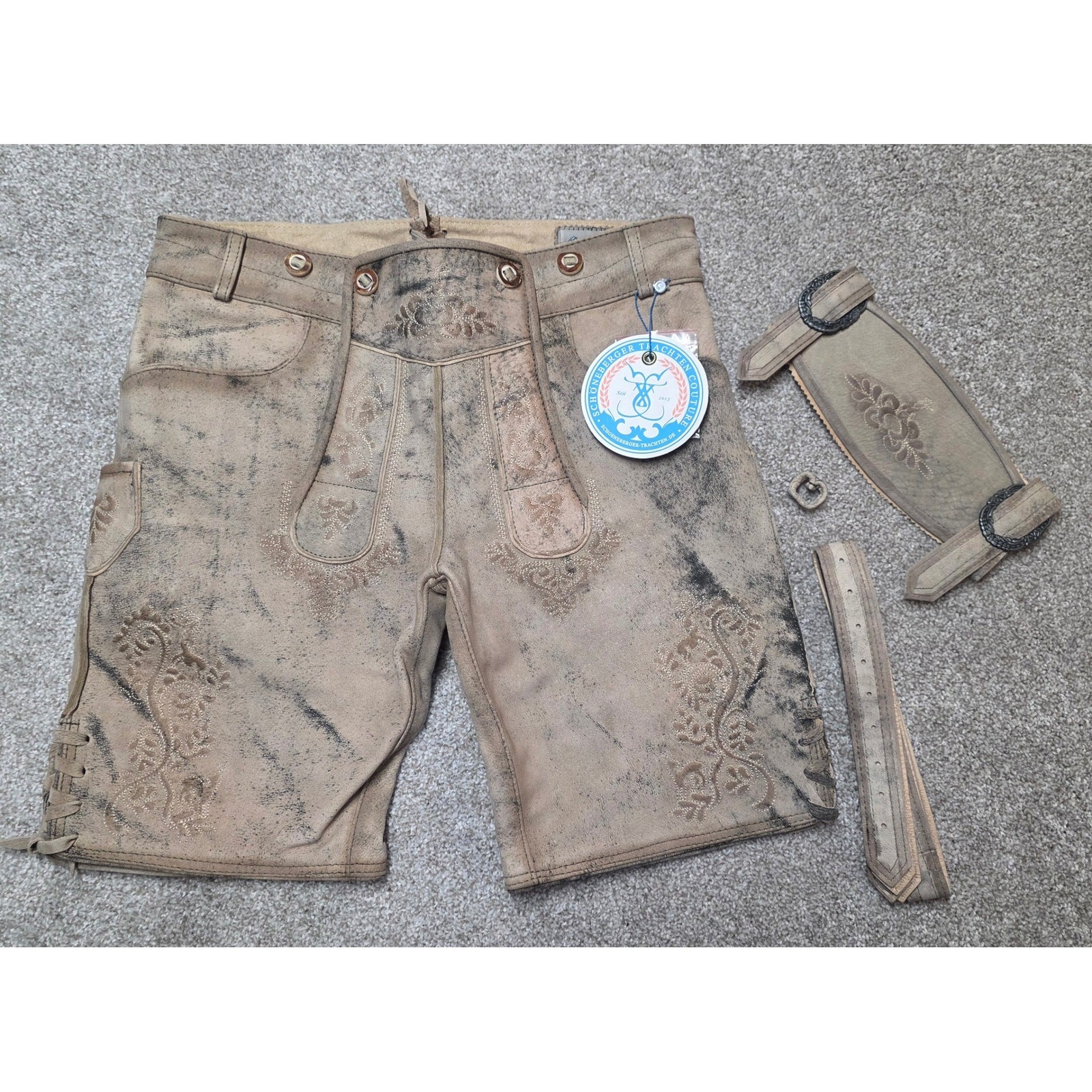 Schöneberger Trachten MensLederhosenLeather Shorts suspendersTan Size 33 NWT 231