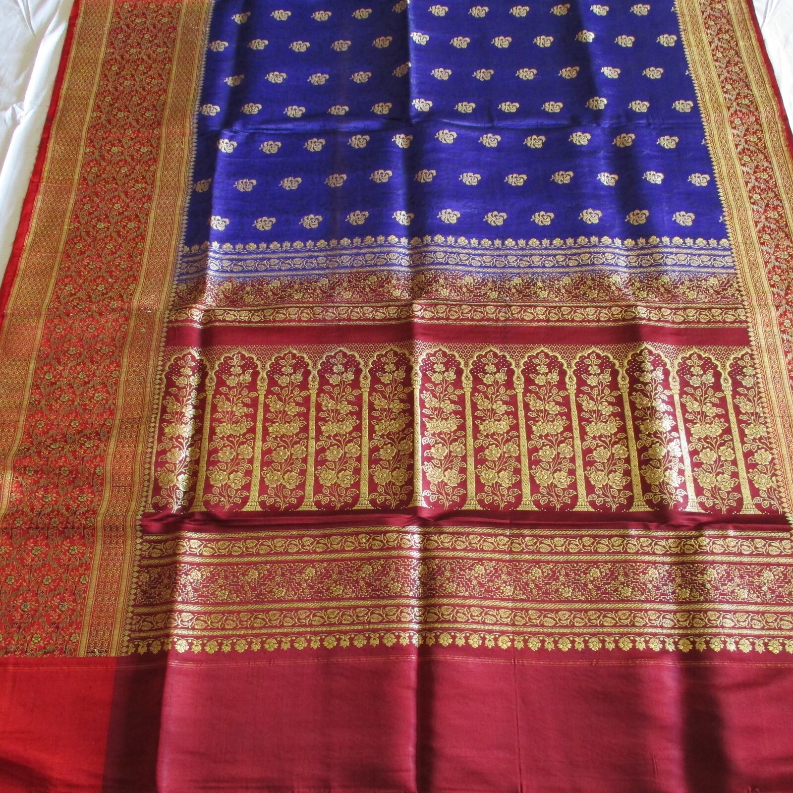 PURPLE Gold Pure SILK MAGNIFICENT Sari BROCADE Fabric RARE Panels DRAPES Curtain