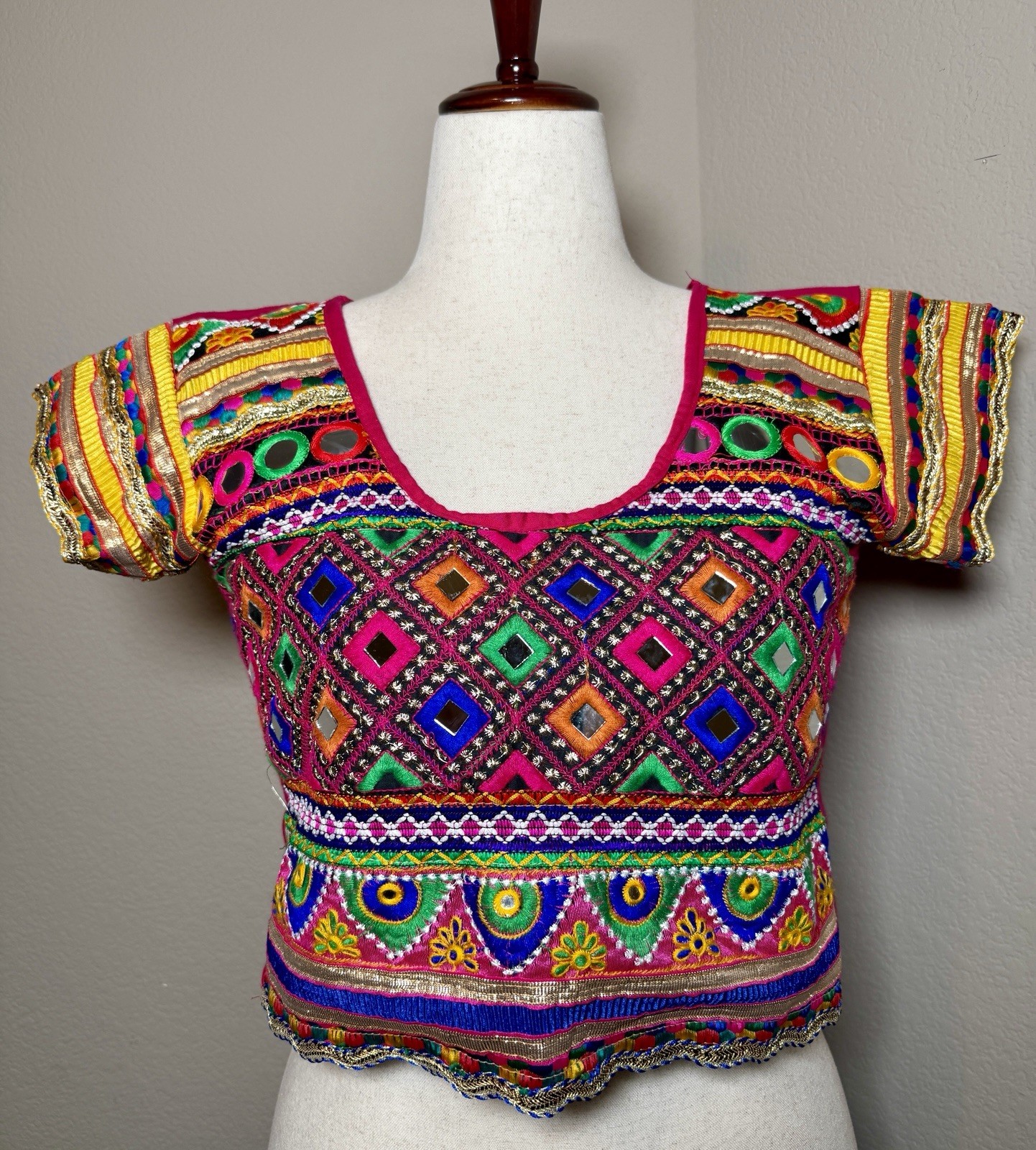 India Choli Half Crop Top Mirror Tribal Belly Dance Size Small Chest 32 Inches