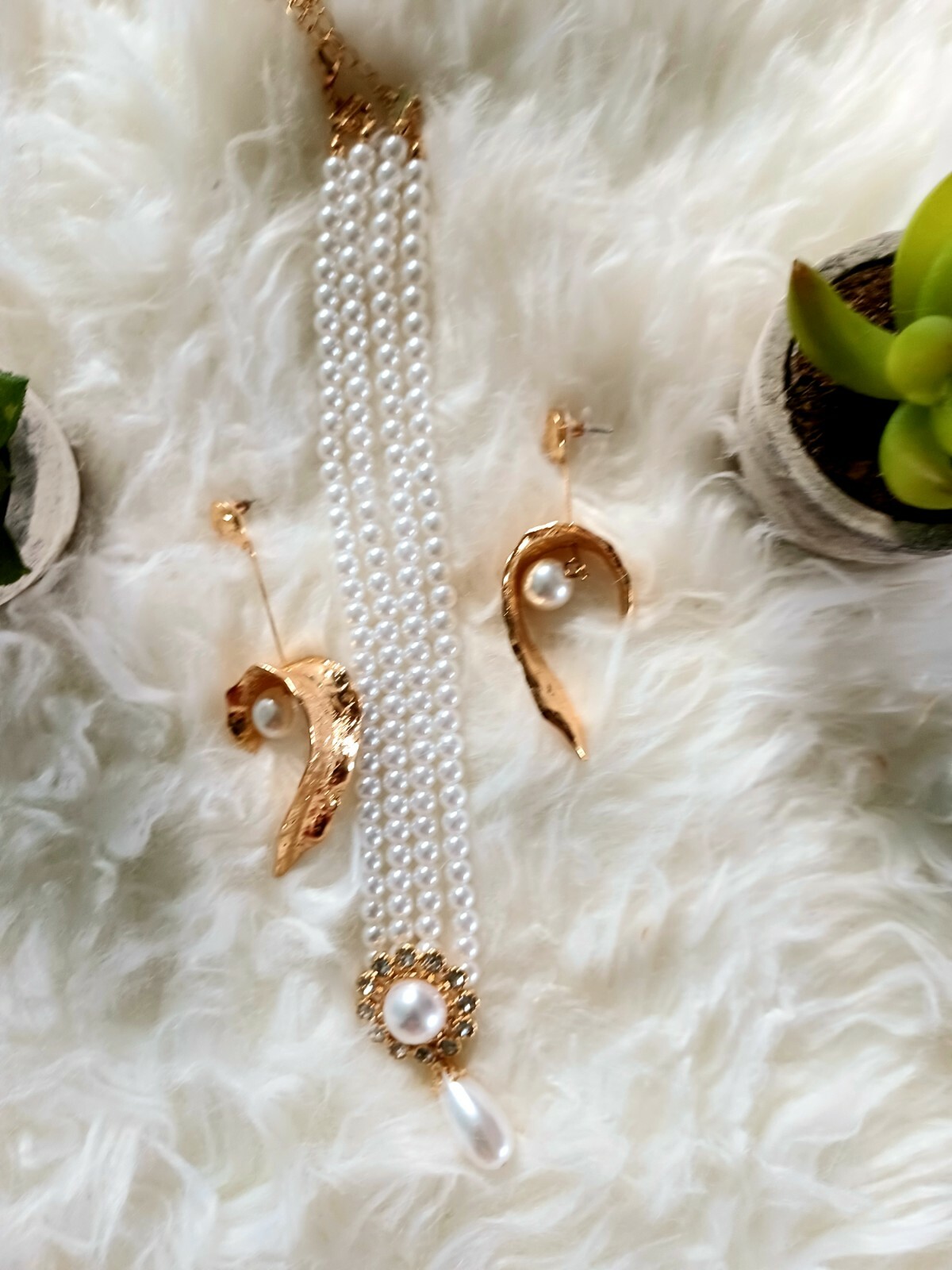 Trendy, versatile and Luxury bead necklace and earrings- Party ready pieces