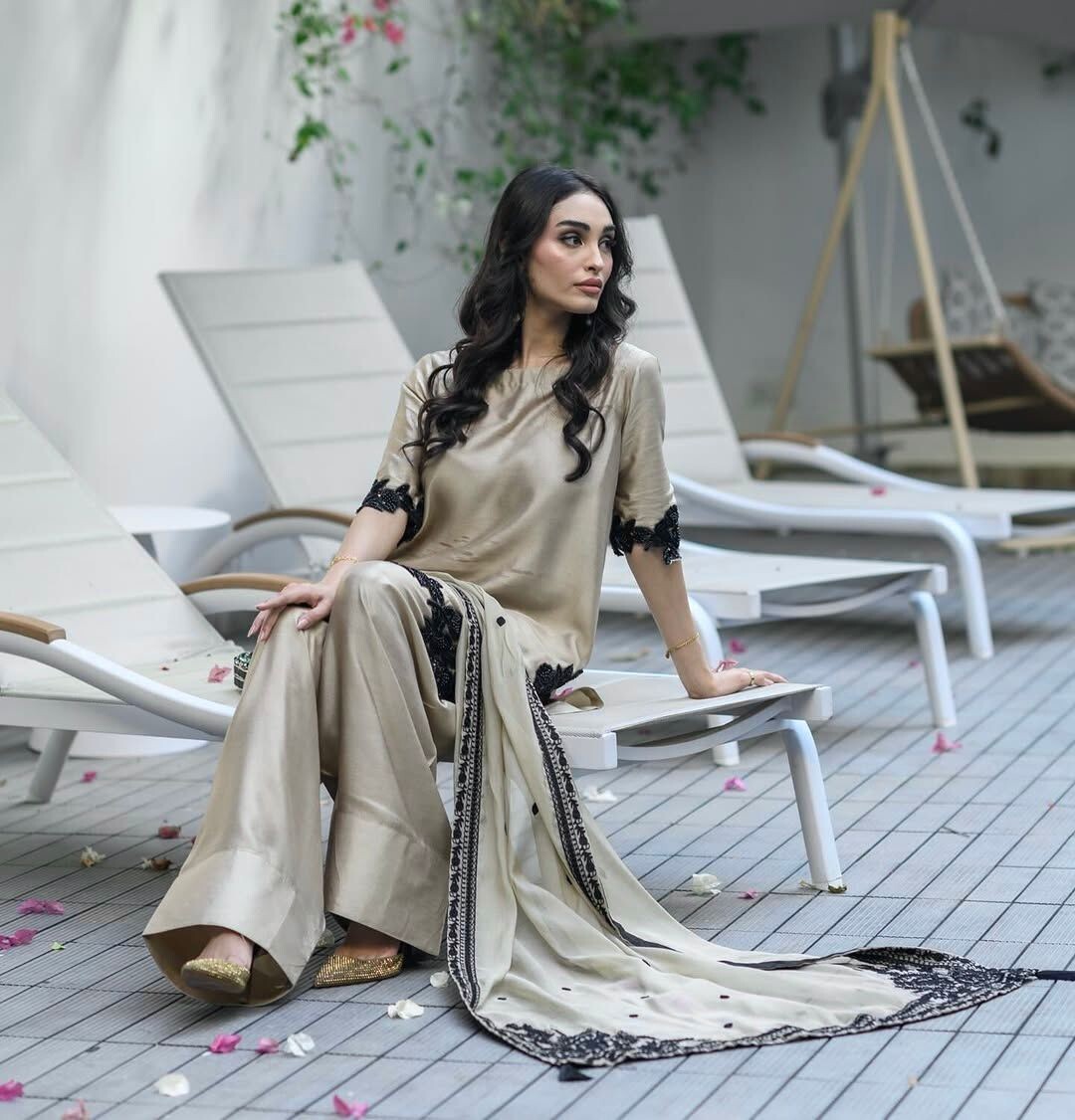 3 Piece Pakistani Designer farshi shalwar suit