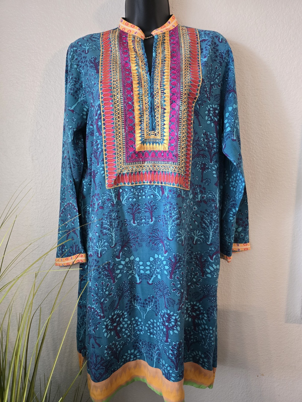 Khaadi pret Women’s Blue Embroidered Cotton Kurta Tunic Top Long Sleeve Size 12