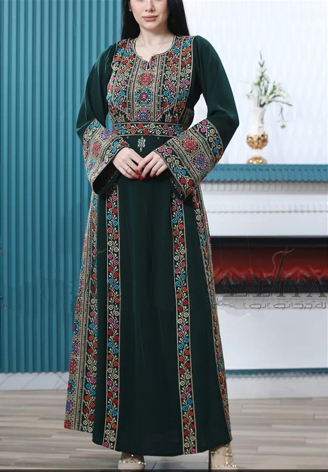 Elegant Long Sleeve Thobe Kaftan Luxury Handmade Islamic Dress Unique Design XL