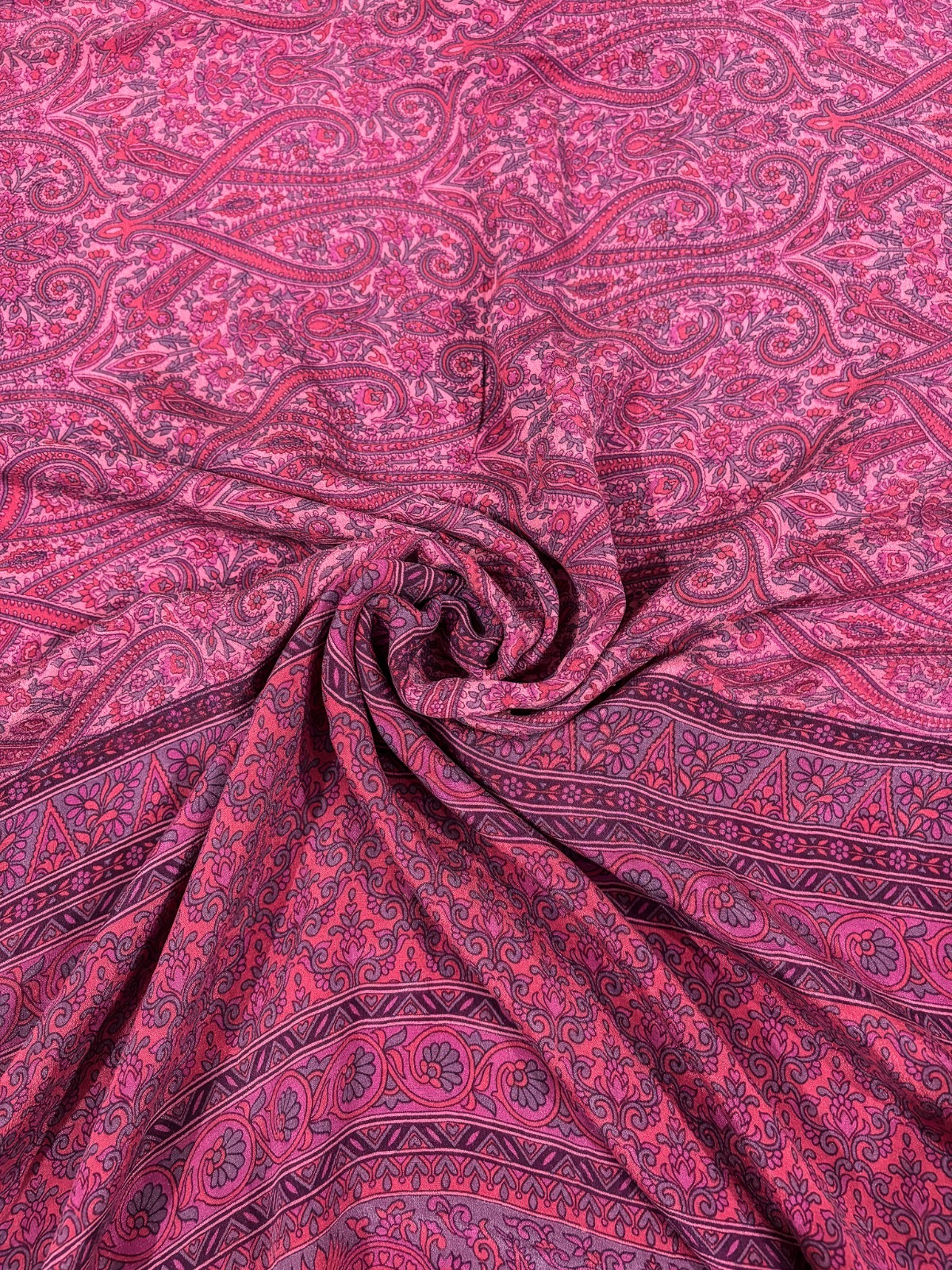 Vintage Chiffon Silk Saree | Lightweight Fabric for DIY & Sewing CS1003