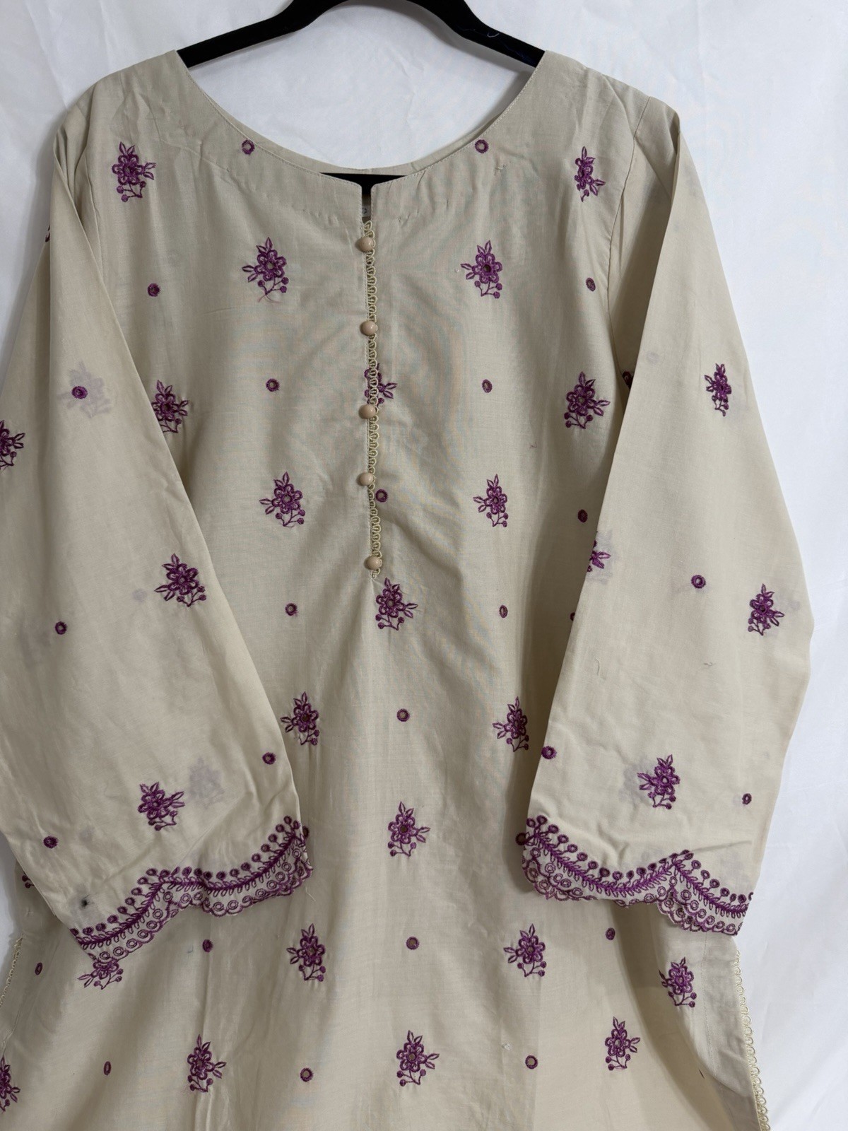 Pakistani Lawn Embroidery Kameez Shalwar 3XL Bust 48