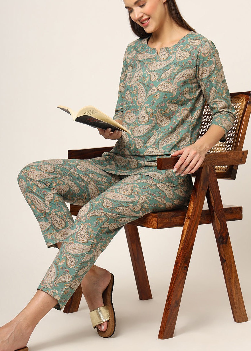 Green Floral Print Cotton Regular Fit Night Suit for Women Soft Pajama Set