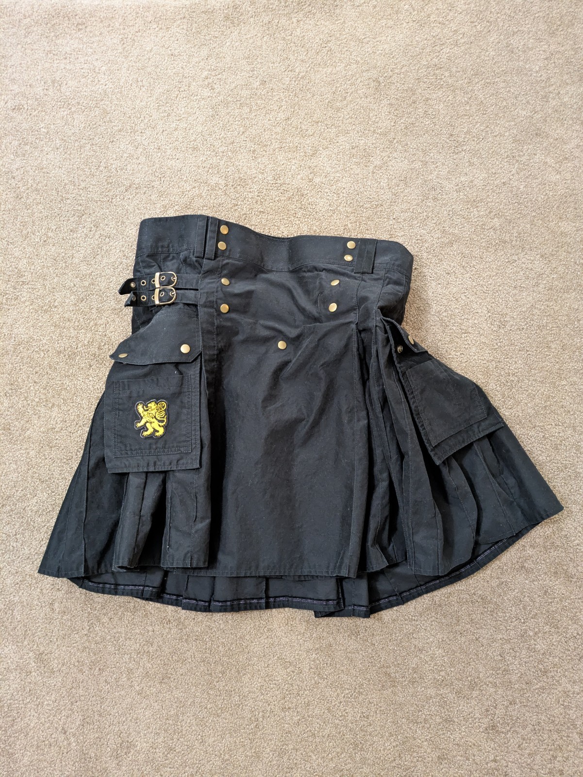 Scottish Kilt Mens Size 43 Black Crest Patch Cargo Utility Heavy Duty Canvas