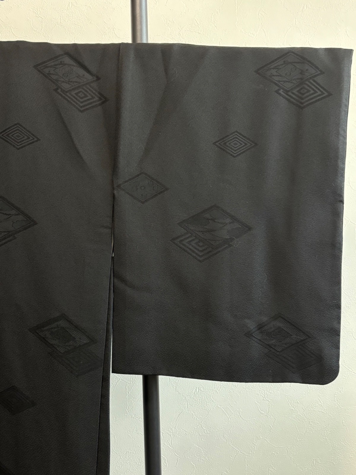 Vintage Japanese Black Haori Kimono Jacket Tonal Geometric Pattern from Japan