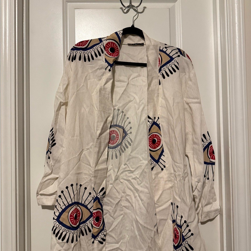 Embroidered Cream Kimono with Eye Design