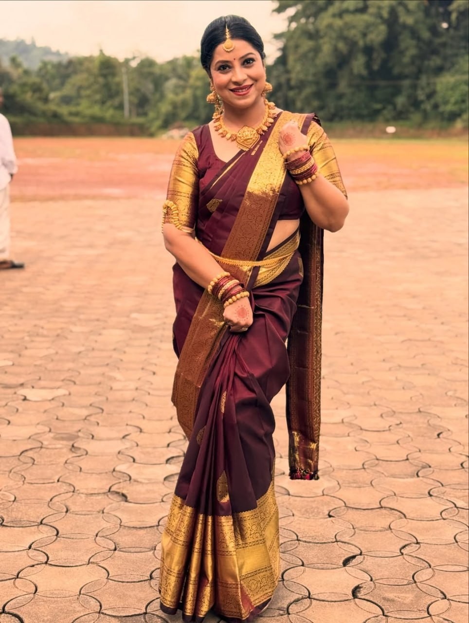 Premium Brown Silk Saree with Rich Golden Border – Festive & Wedding Wear